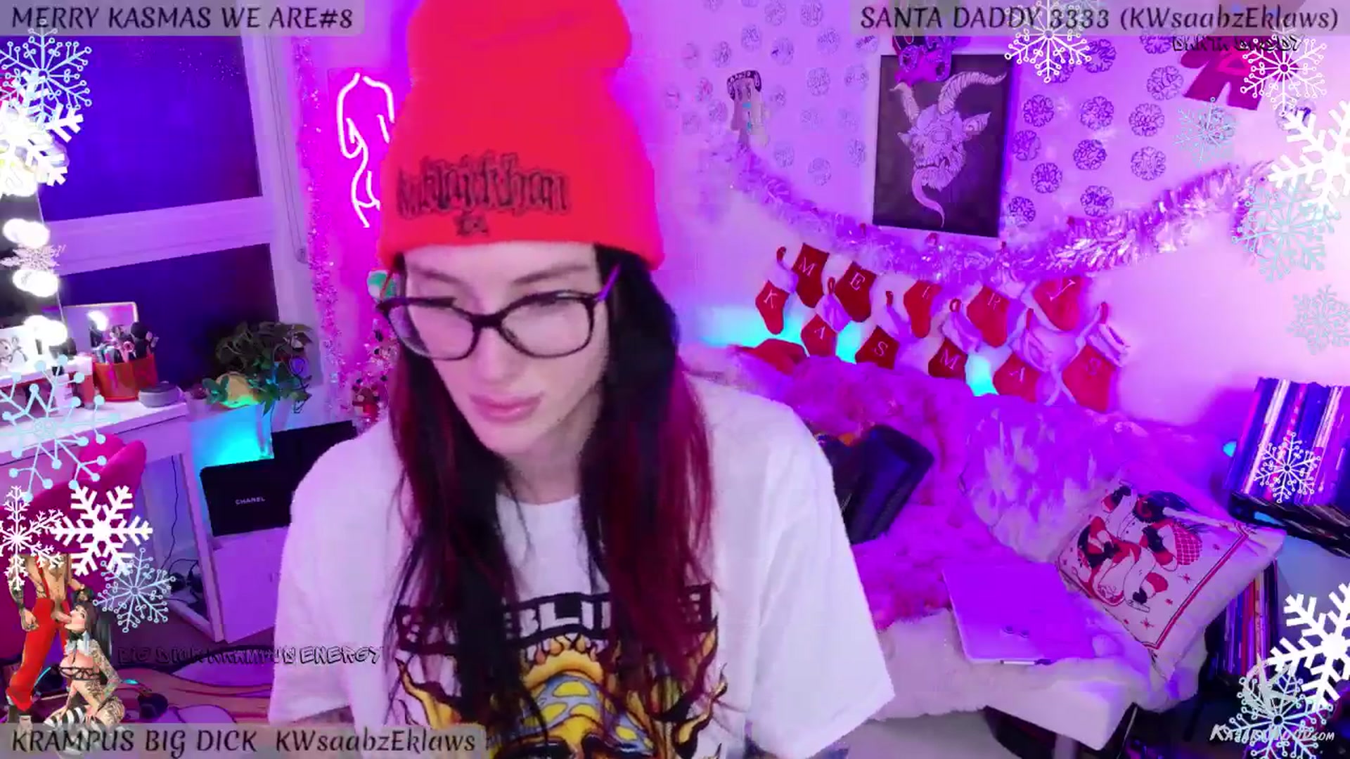 Gallery image thumbnail from KasaraWood's myfreecams stream on, 12/15/2024, 06:09 image 6 of 20
