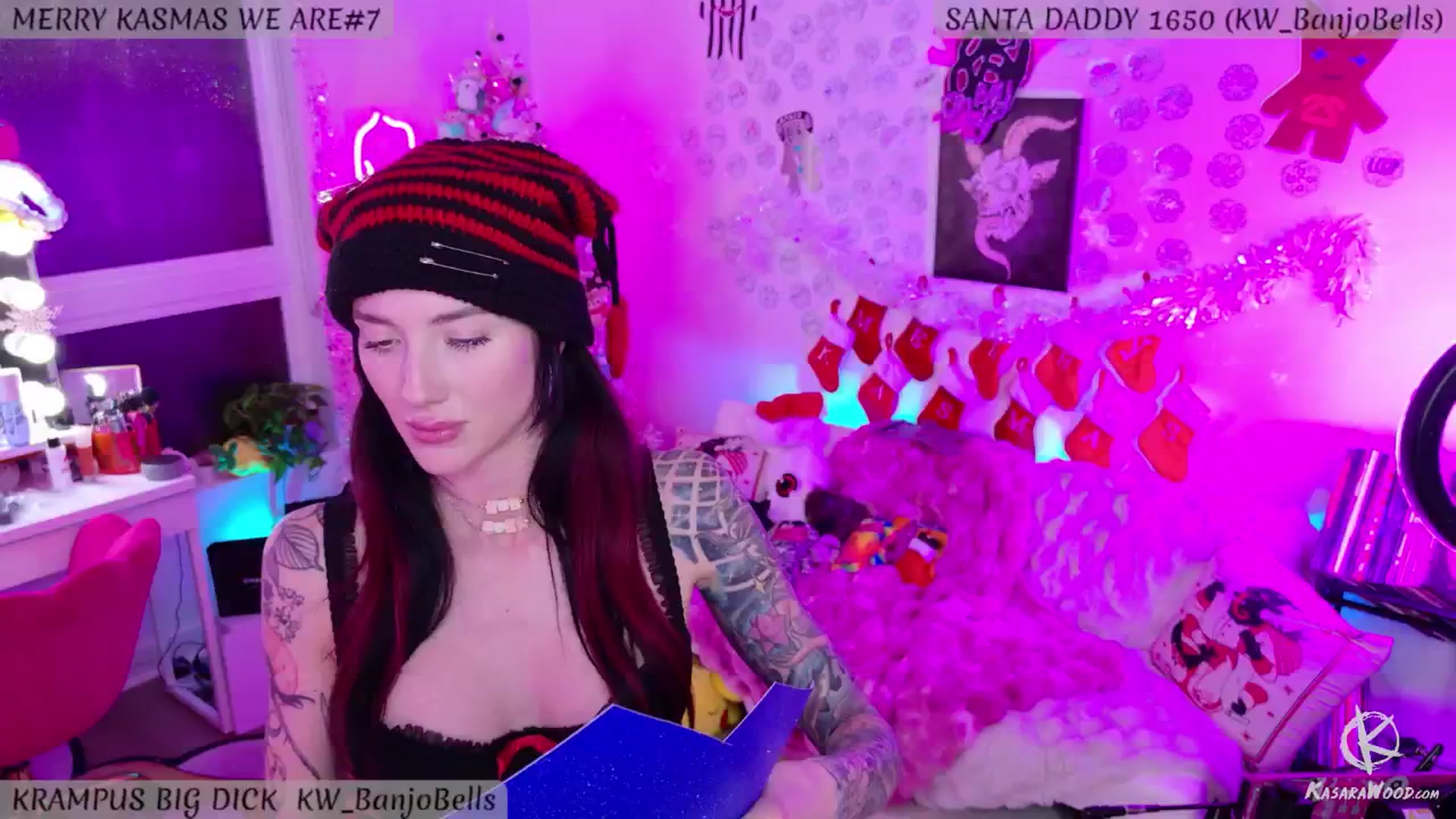 Gallery image thumbnail from KasaraWood's myfreecams stream on, 12/19/2024, 05:58 image 17 of 20