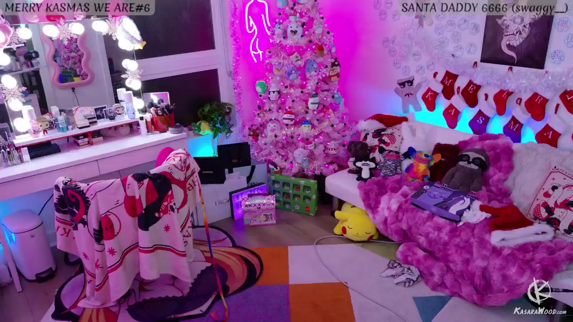Gallery image thumbnail from KasaraWood's myfreecams stream on, 12/25/2024, 05:17 image 15 of 20