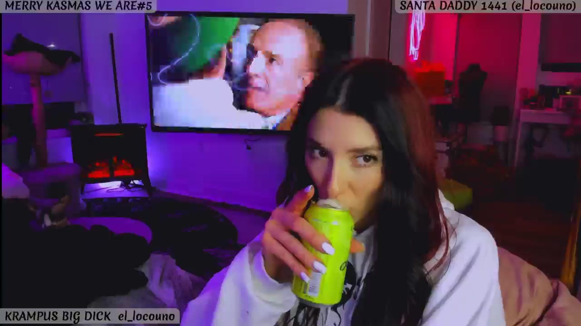 Gallery image thumbnail from KasaraWood's myfreecams stream on, 12/27/2024, 04:25 image 7 of 20