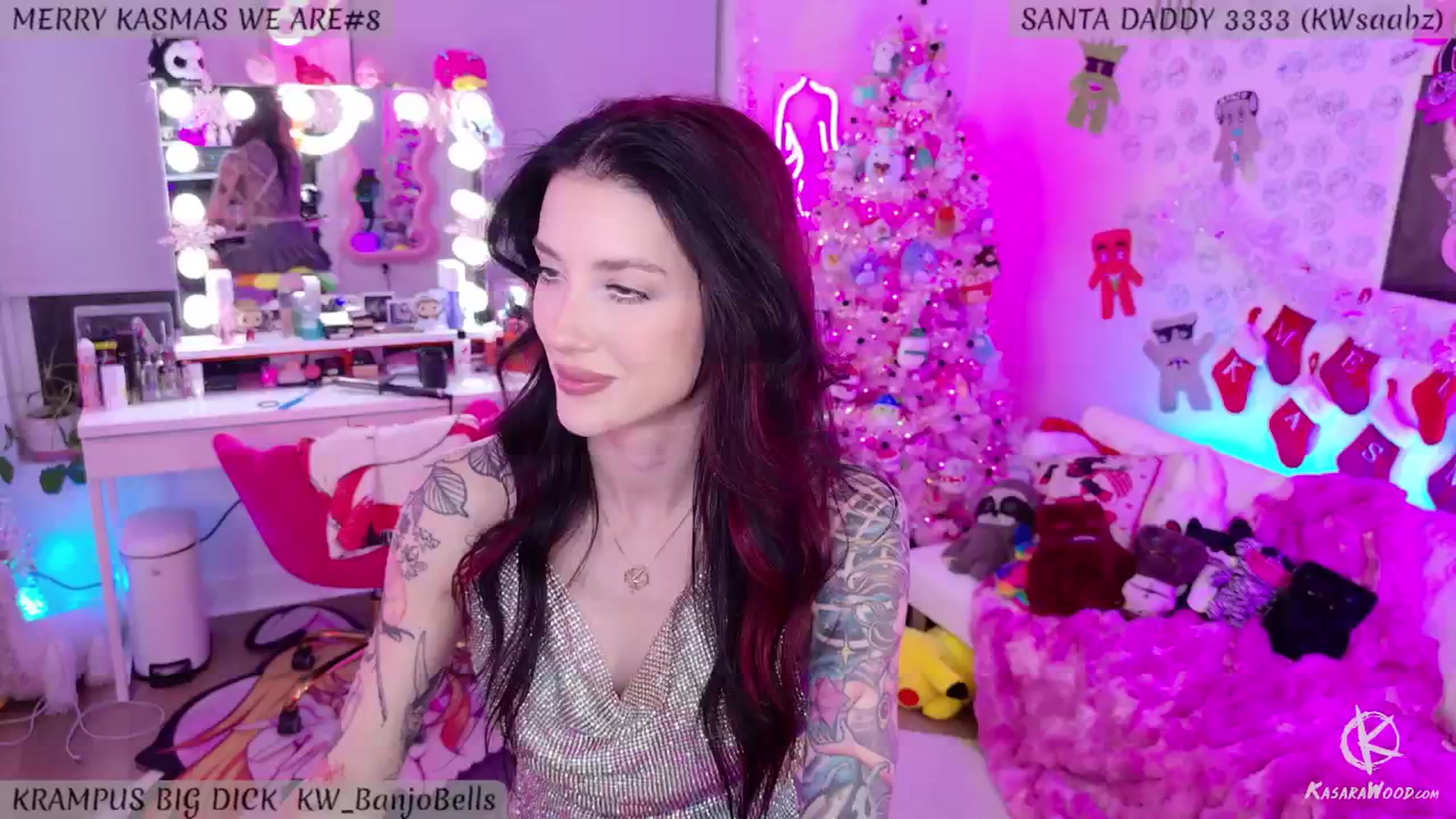 Gallery image thumbnail from KasaraWood's myfreecams stream on, 01/01/2025, 08:18 image 10 of 20