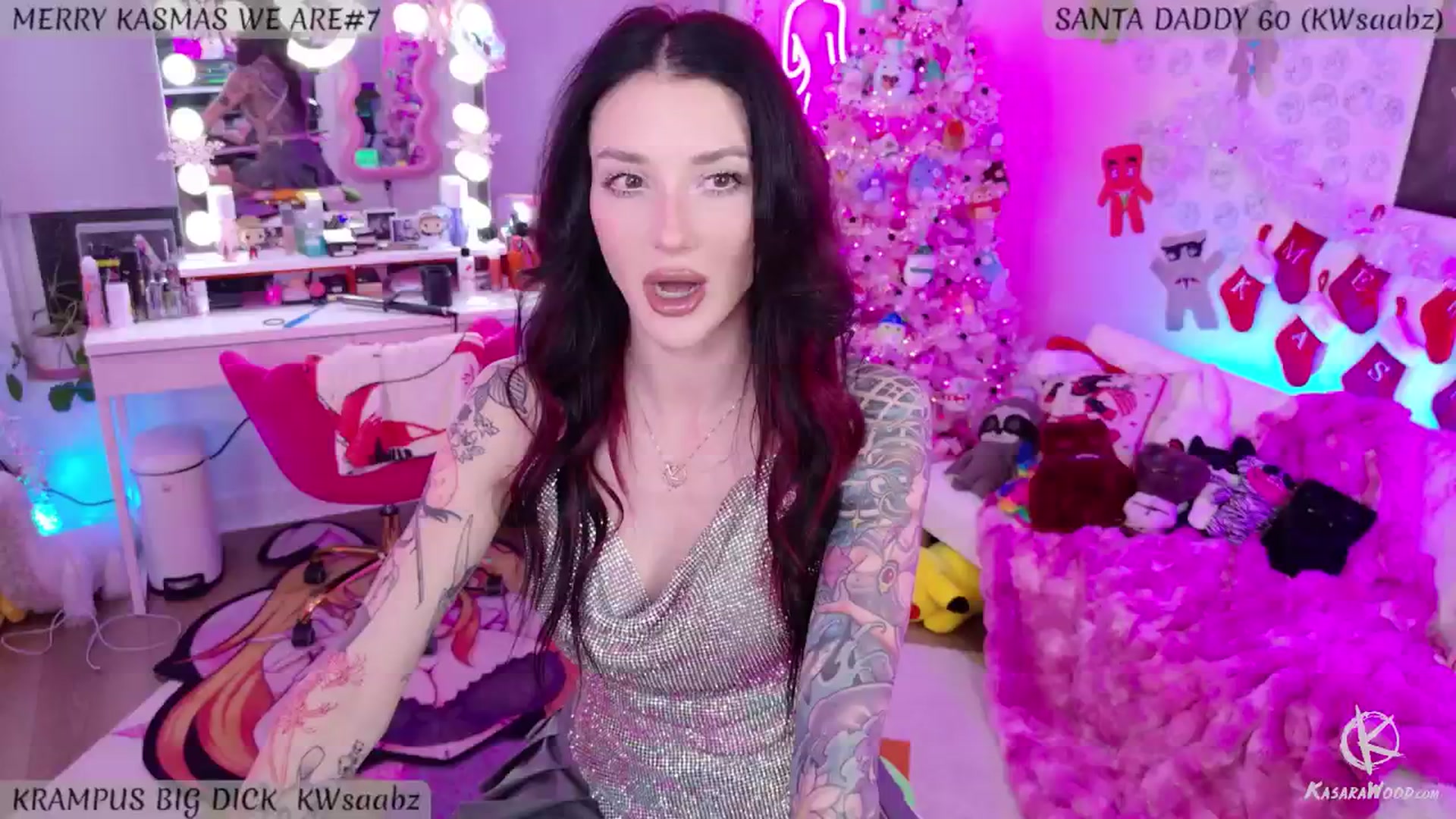 Gallery image thumbnail from KasaraWood's myfreecams stream on, 01/01/2025, 08:18 image 1 of 20