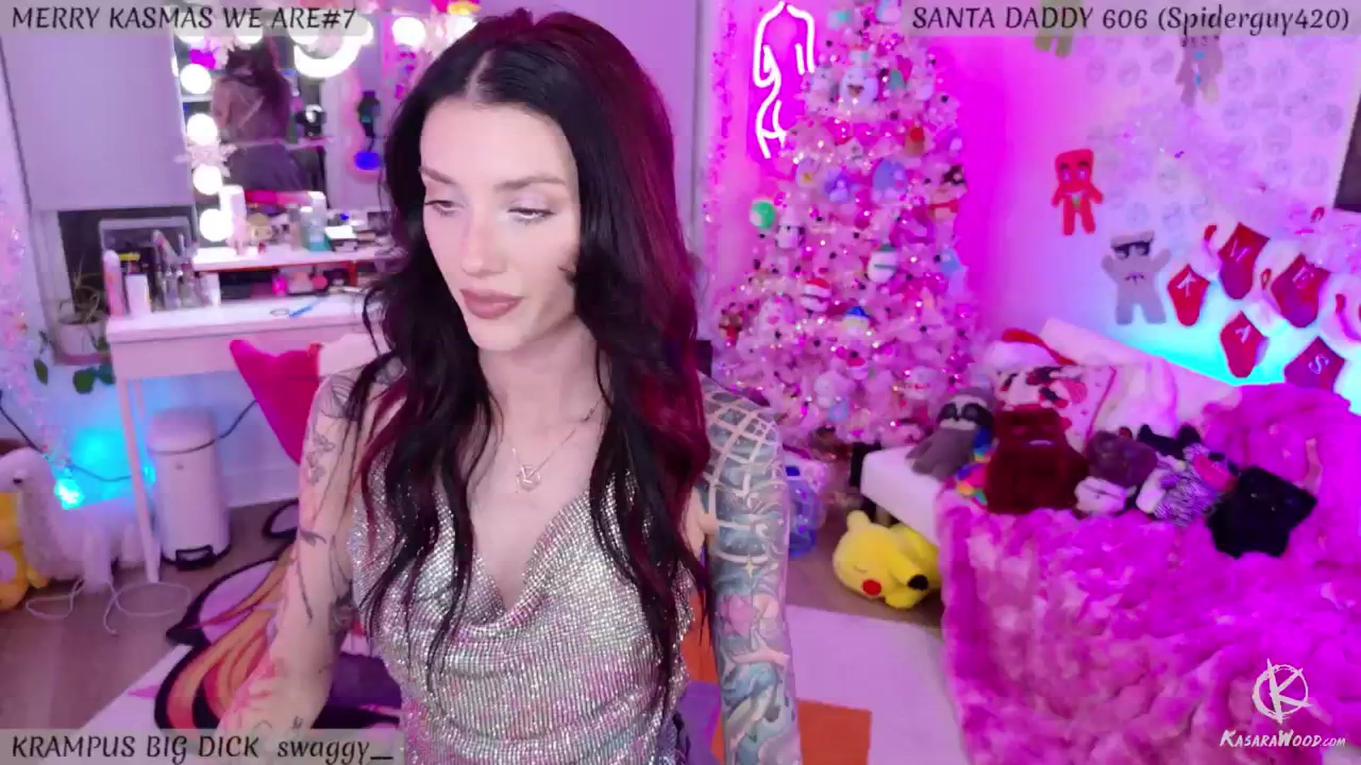 Gallery image thumbnail from KasaraWood's myfreecams stream on, 01/01/2025, 08:18 image 3 of 20
