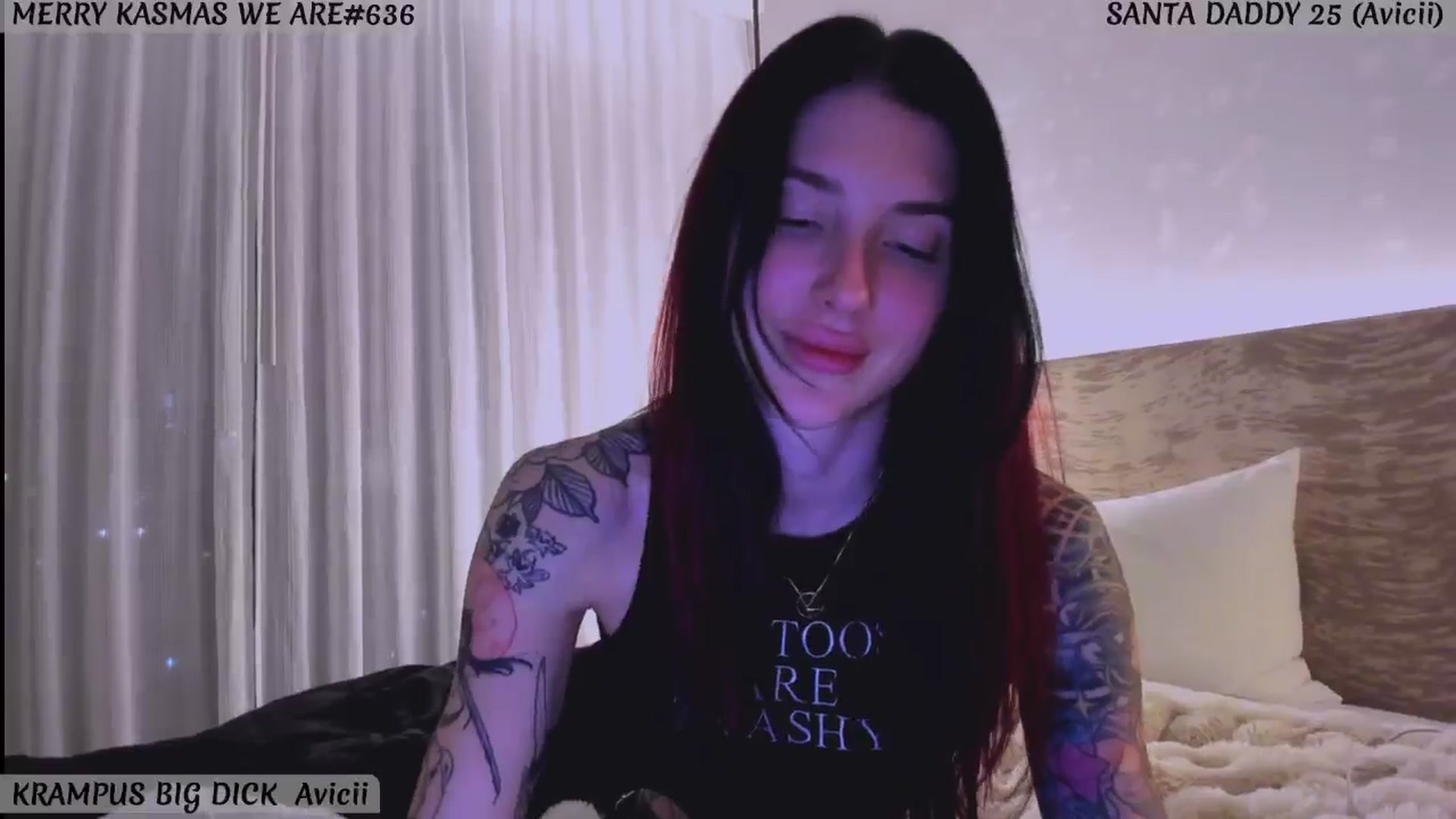 Gallery image thumbnail from KasaraWood's myfreecams stream on, 01/08/2025, 06:06 image 6 of 20
