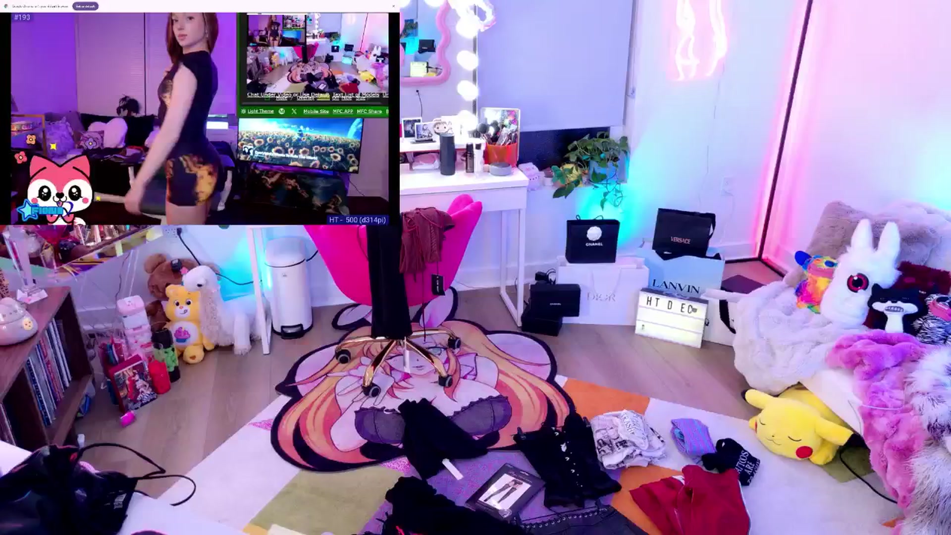 Gallery image thumbnail from KasaraWood's myfreecams stream on, 01/16/2025, 06:36 image 17 of 20