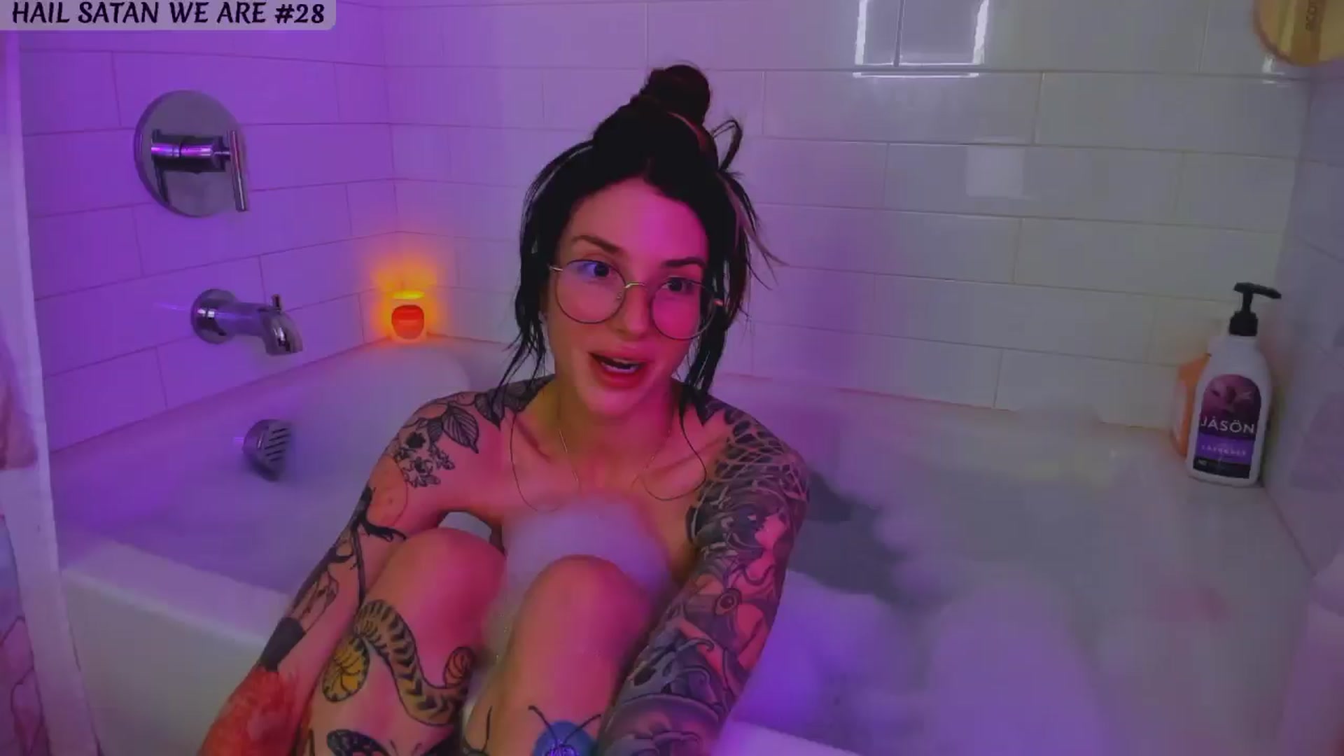 Gallery image thumbnail from KasaraWood's myfreecams stream on, 02/01/2025, 09:41 image 6 of 20