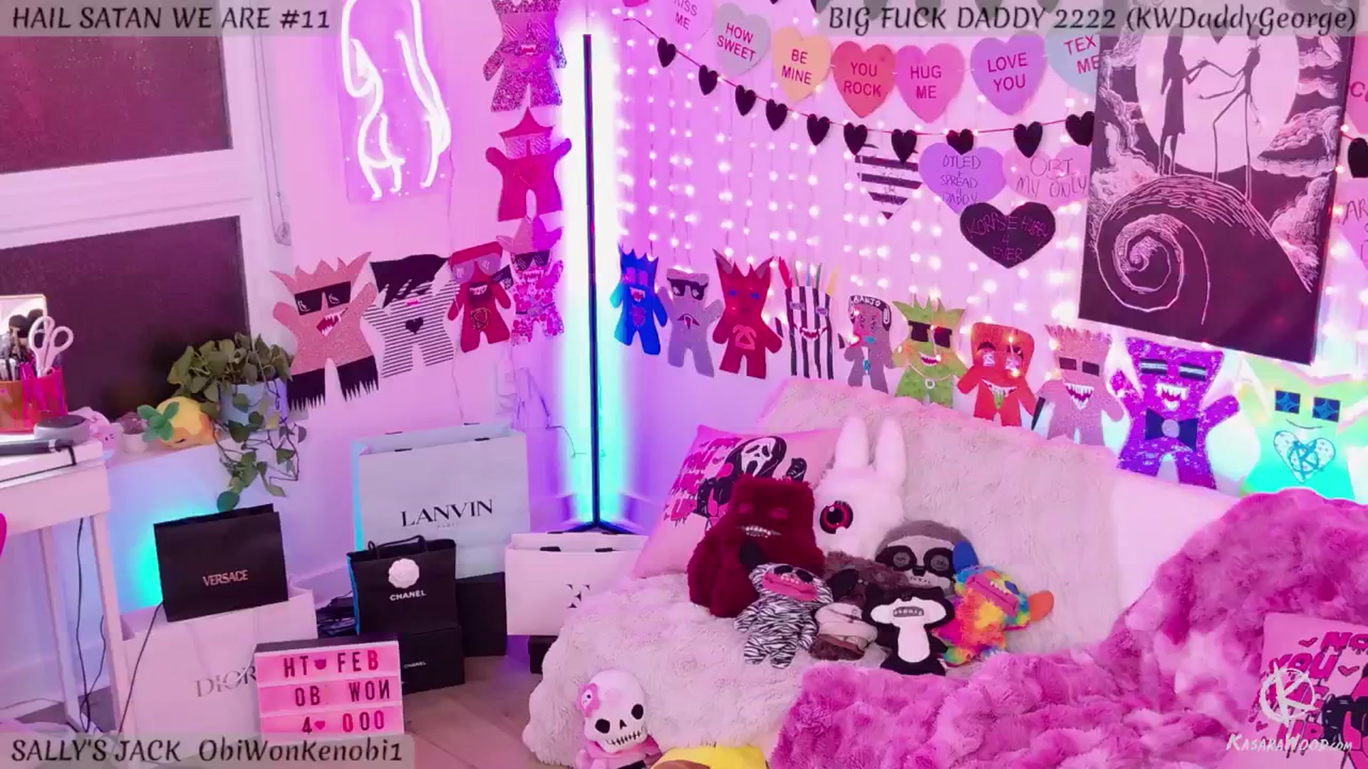 Gallery image thumbnail from KasaraWood's myfreecams stream on, 02/19/2025, 06:42 image 8 of 20