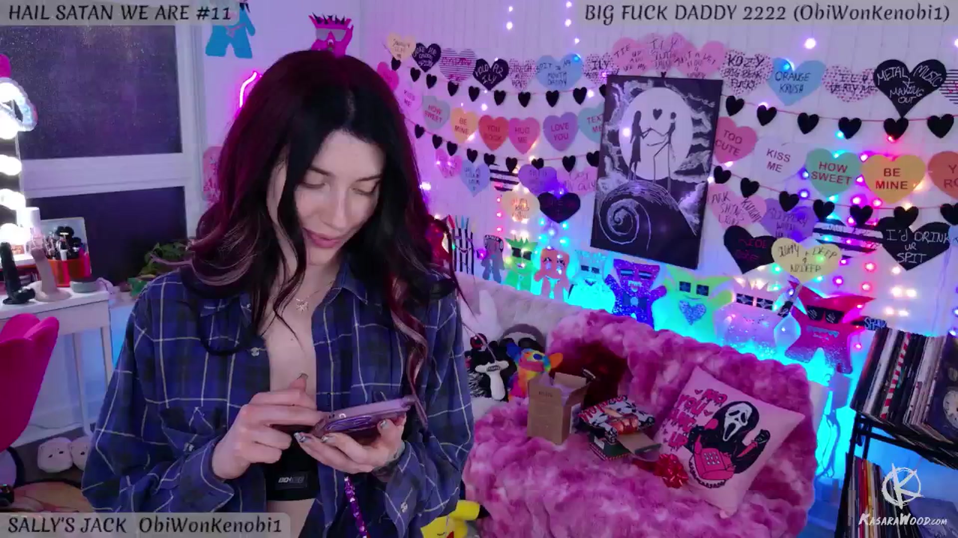 Gallery image thumbnail from KasaraWood's myfreecams stream on, 02/26/2025, 07:06 image 8 of 20
