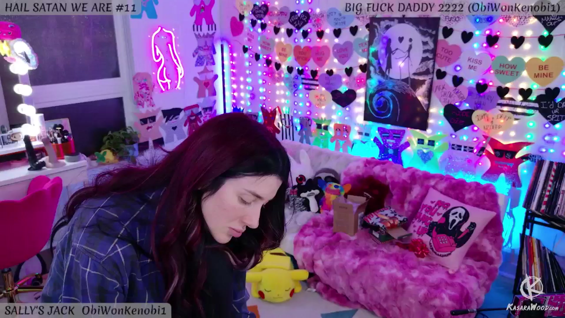 Gallery image thumbnail from KasaraWood's myfreecams stream on, 02/26/2025, 07:06 image 6 of 20