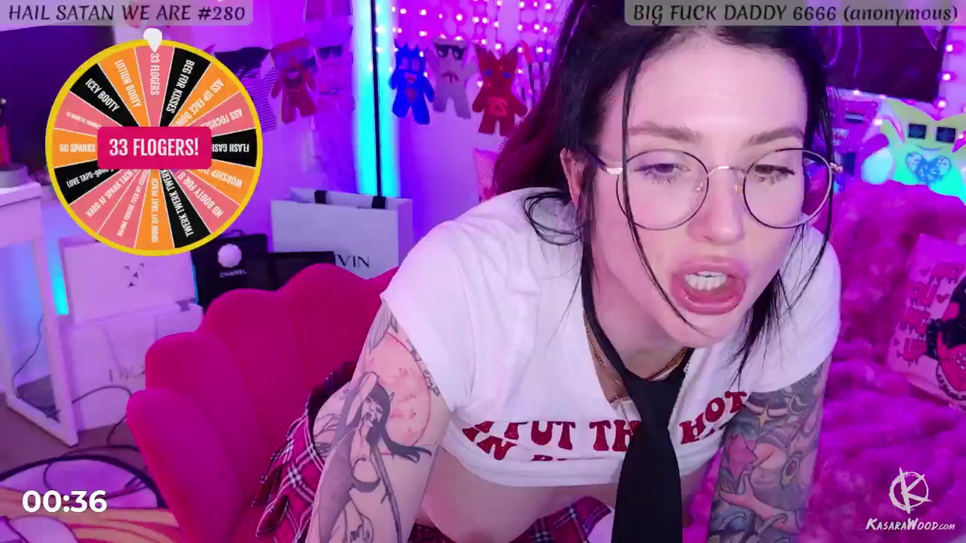 Gallery image thumbnail from KasaraWood's myfreecams stream on, 03/17/2025, 05:57 image 12 of 20