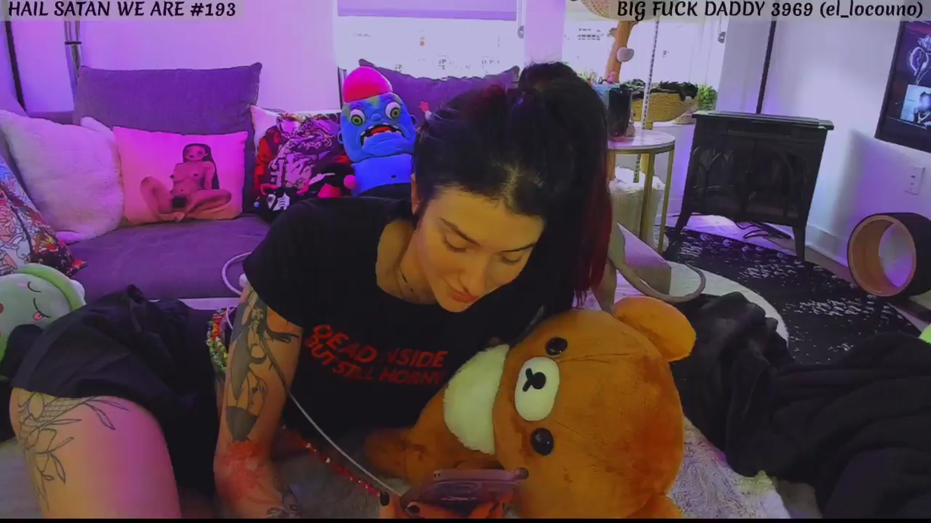 Gallery image thumbnail from KasaraWood's myfreecams stream on, 03/23/2025, 01:26 image 11 of 20