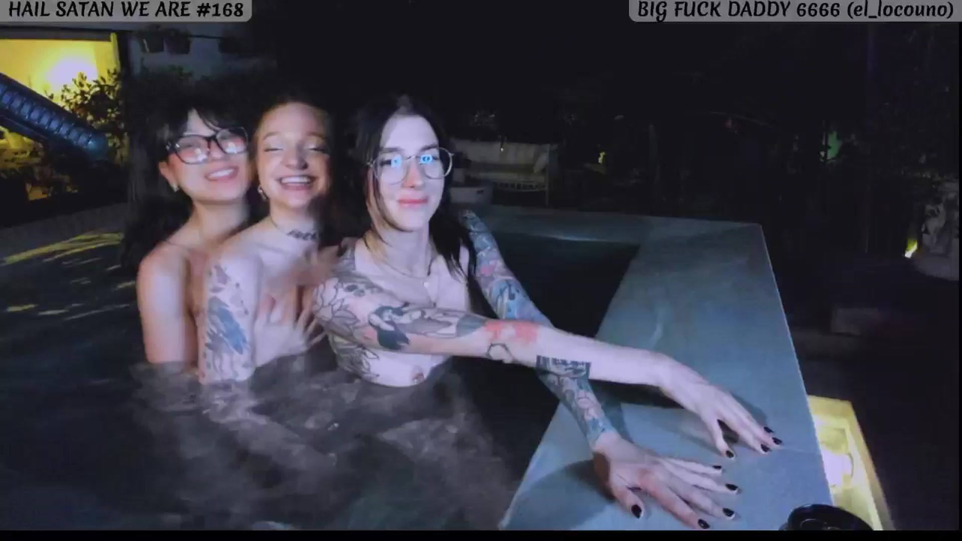 Gallery image thumbnail from KasaraWood's myfreecams stream on, 03/27/2025, 04:18 image 16 of 20