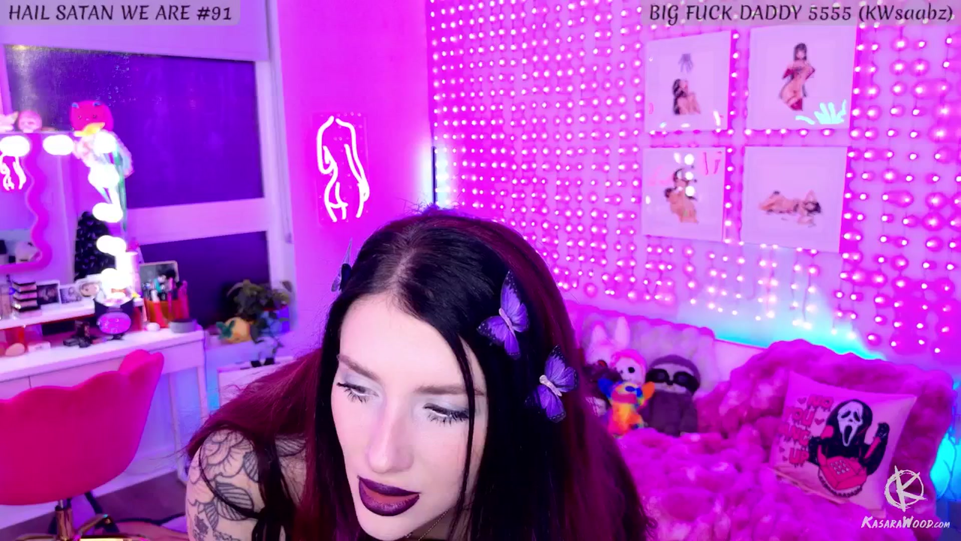 Gallery image thumbnail from KasaraWood's myfreecams stream on, 04/02/2025, 03:40 image 20 of 20