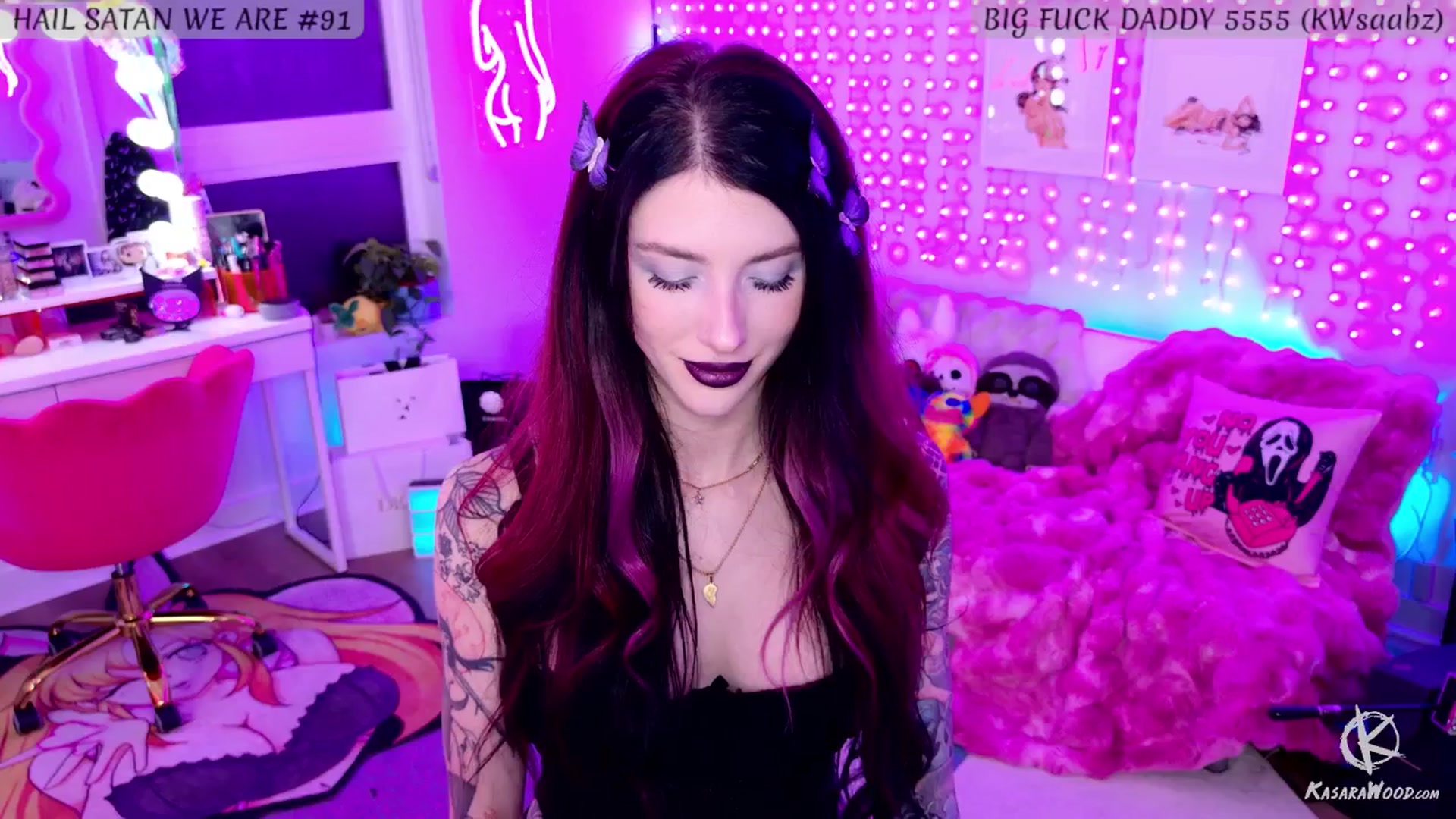 Gallery image thumbnail from KasaraWood's myfreecams stream on, 04/02/2025, 03:40 image 11 of 20