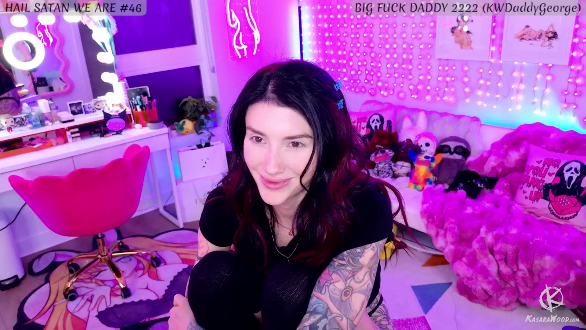 Gallery image thumbnail from KasaraWood's myfreecams stream on, 04/03/2025, 04:30 image 16 of 20