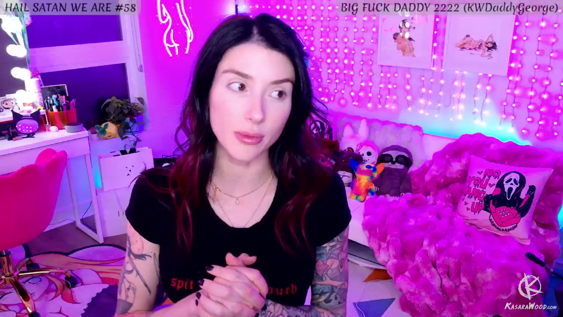 Gallery image thumbnail from KasaraWood's myfreecams stream on, 04/03/2025, 04:30 image 3 of 20