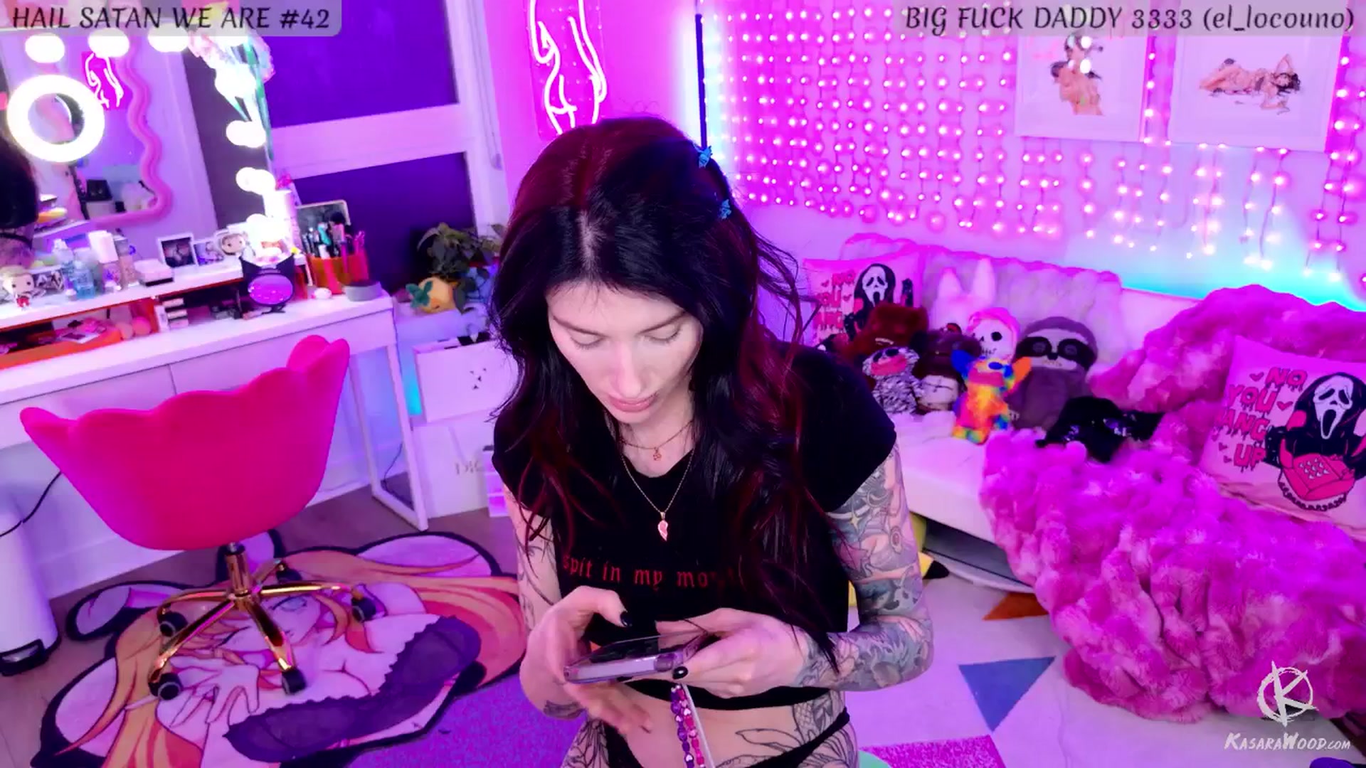 Gallery image thumbnail from KasaraWood's myfreecams stream on, 04/03/2025, 04:30 image 17 of 20