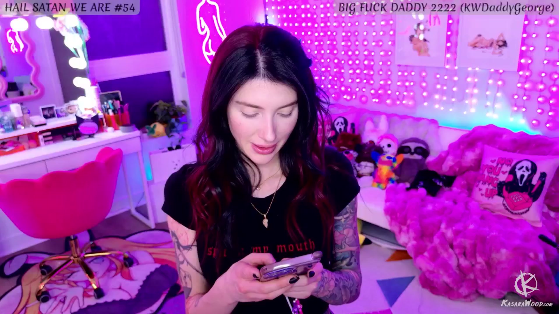 Gallery image thumbnail from KasaraWood's myfreecams stream on, 04/03/2025, 04:30 image 11 of 20