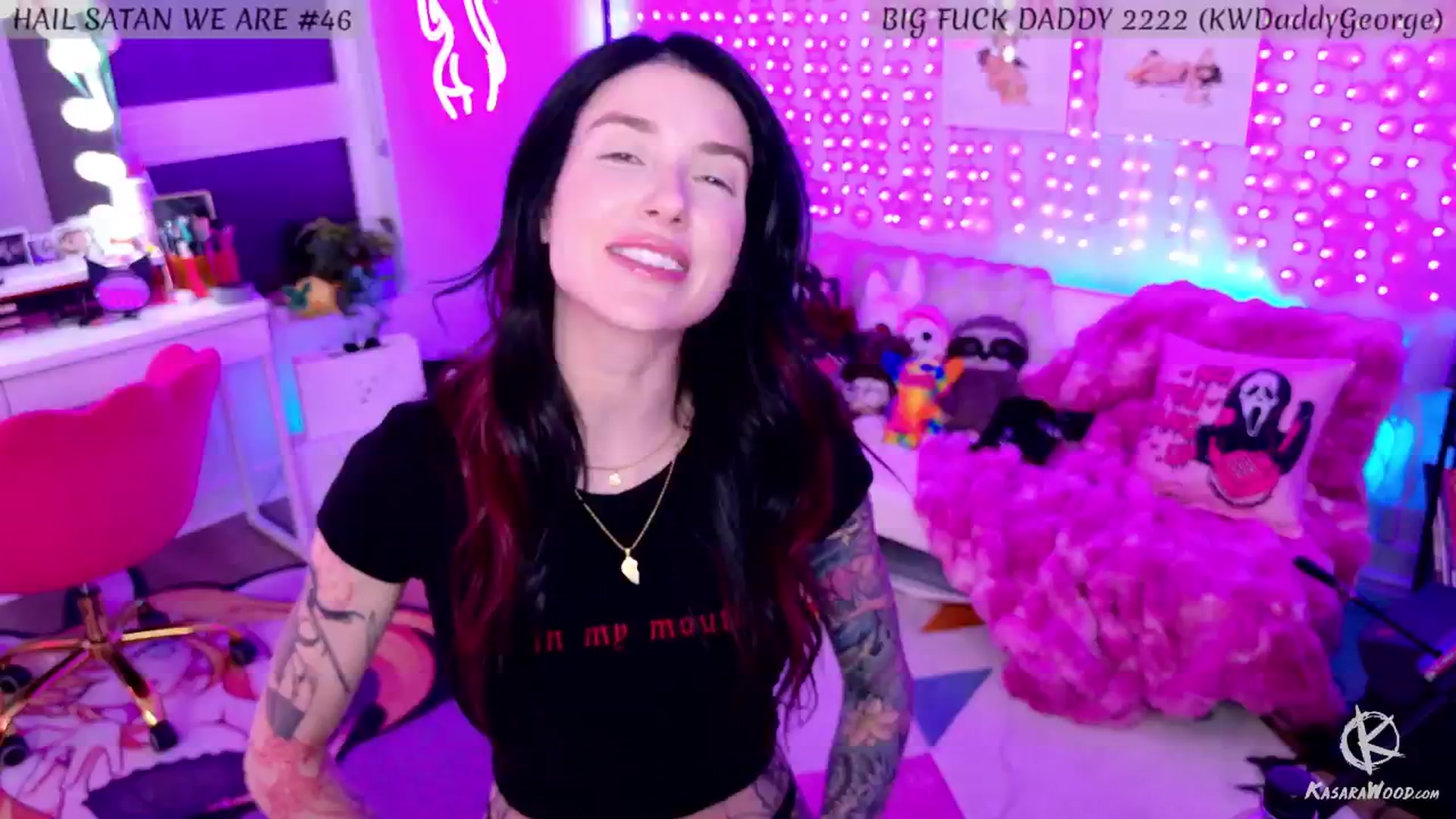 Gallery image thumbnail from KasaraWood's myfreecams stream on, 04/03/2025, 04:30 image 13 of 20