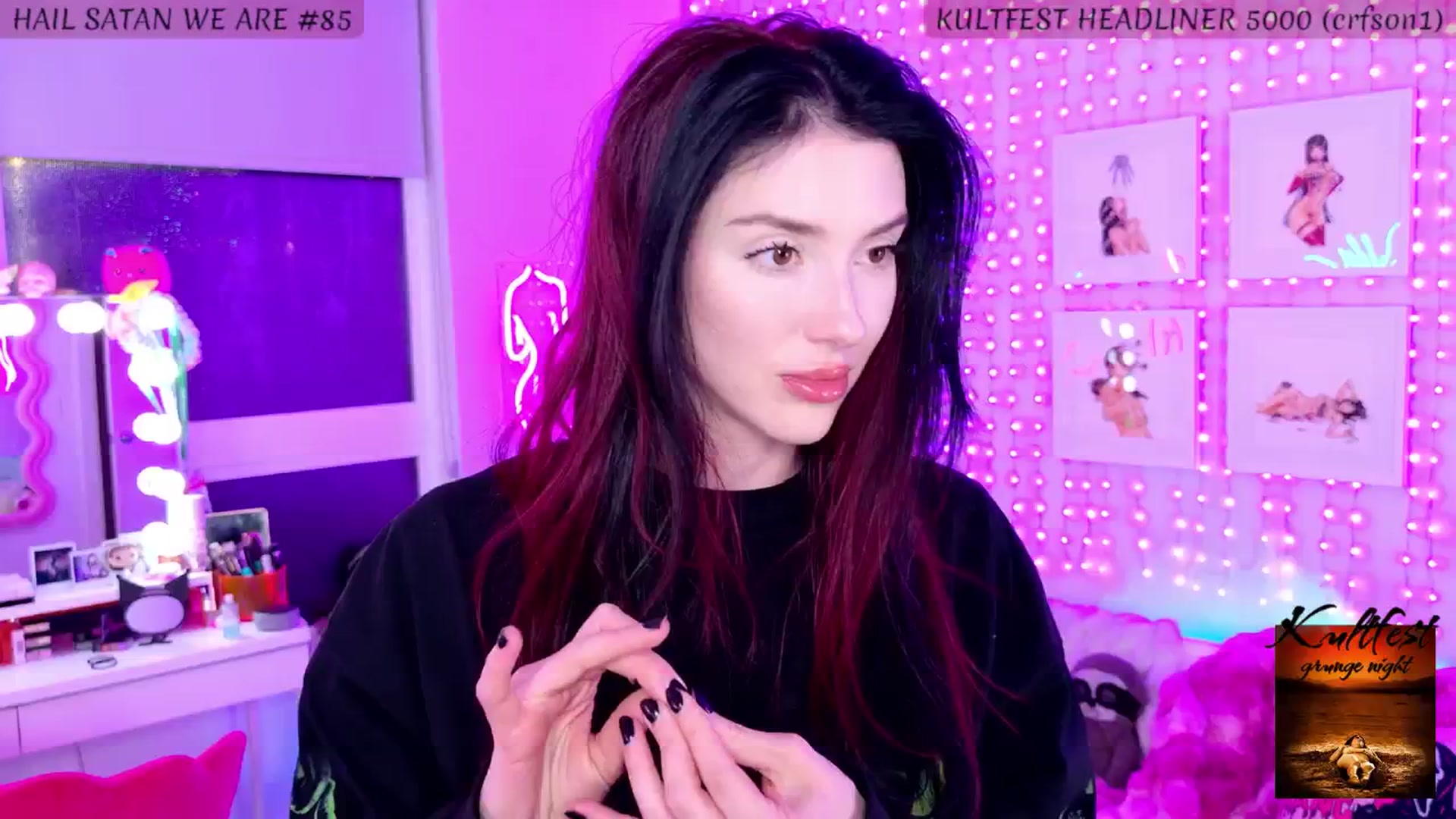 Gallery image thumbnail from KasaraWood's myfreecams stream on, 04/05/2025, 07:15 image 3 of 20