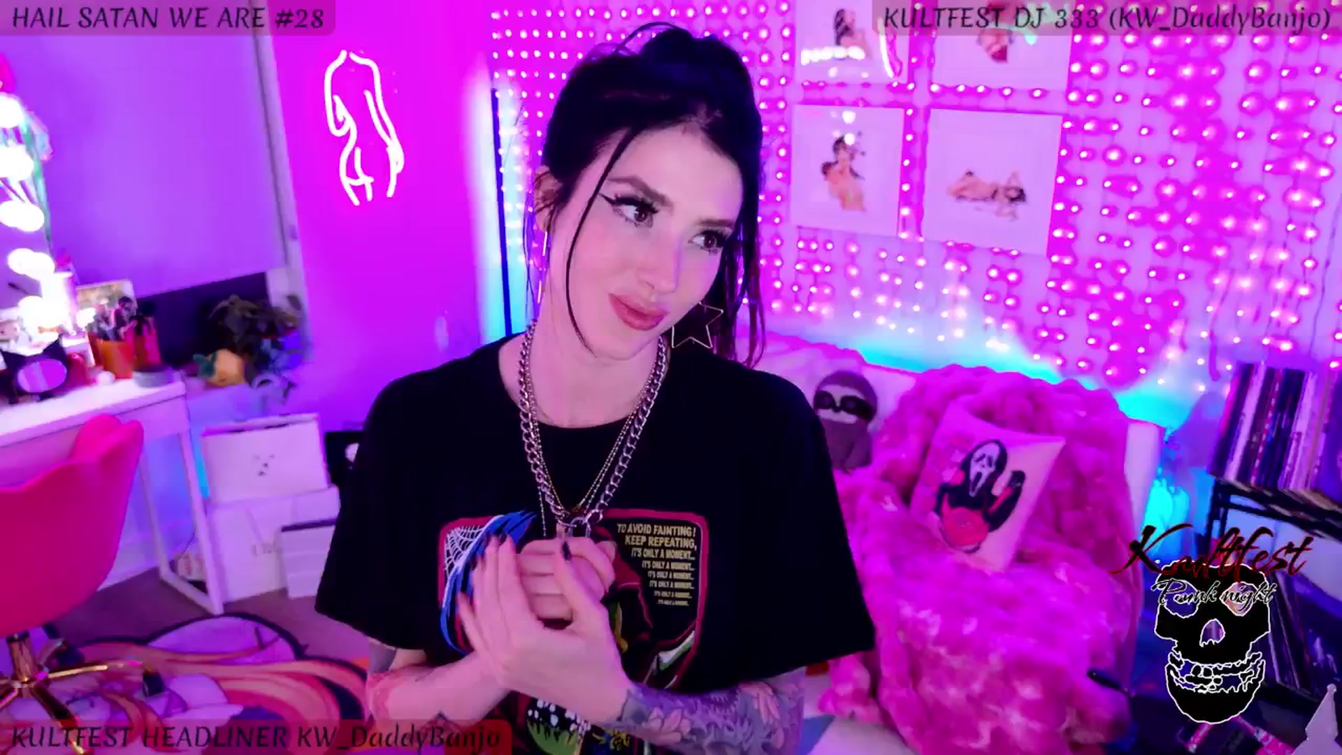 Gallery image thumbnail from KasaraWood's myfreecams stream on, 04/07/2025, 05:22 image 8 of 20