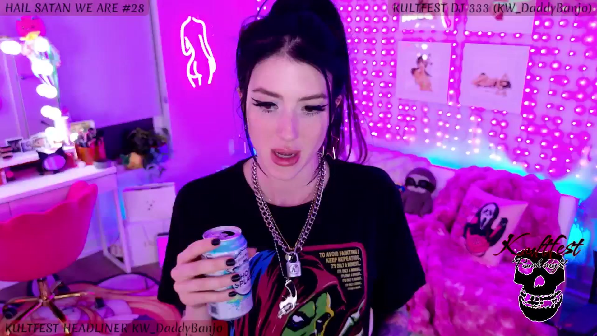 Gallery image thumbnail from KasaraWood's myfreecams stream on, 04/07/2025, 05:22 image 7 of 20