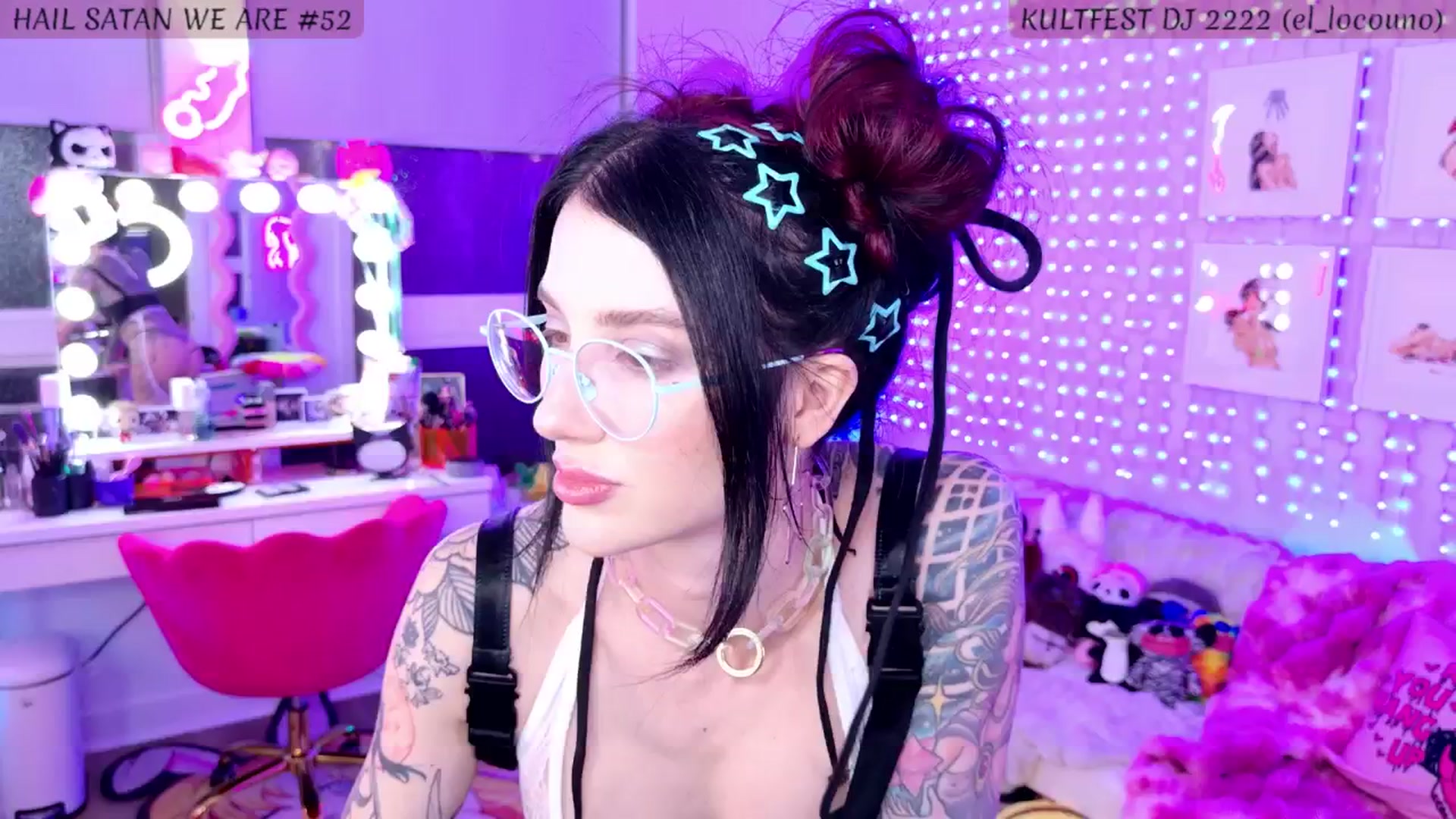 Gallery image thumbnail from KasaraWood's myfreecams stream on, 04/23/2025, 04:53 image 10 of 20