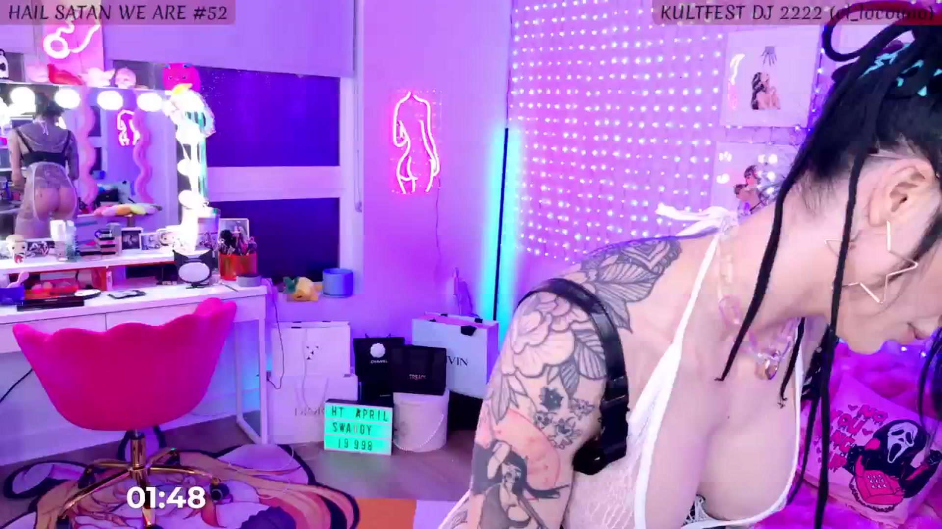 Gallery image thumbnail from KasaraWood's myfreecams stream on, 04/23/2025, 04:53 image 19 of 20