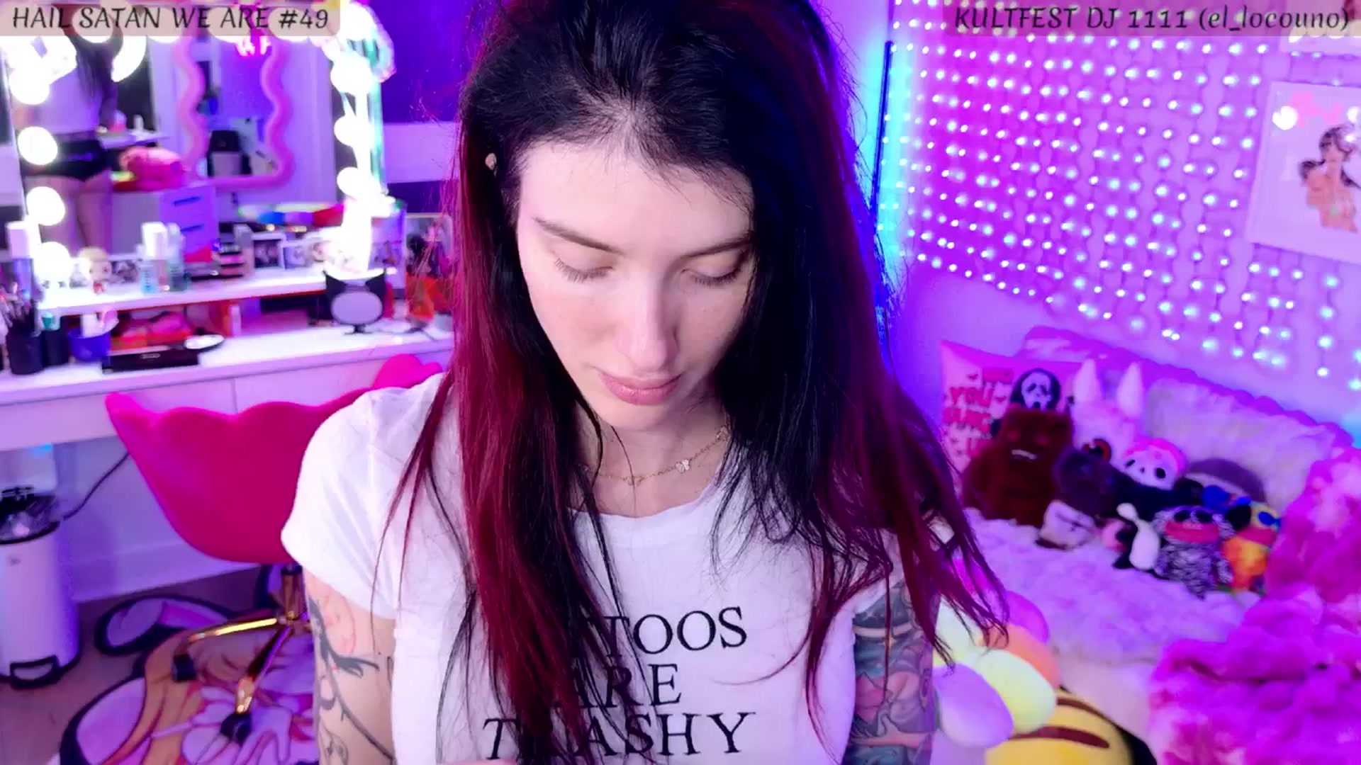 Gallery image thumbnail from KasaraWood's myfreecams stream on, 04/24/2025, 03:35 image 16 of 20