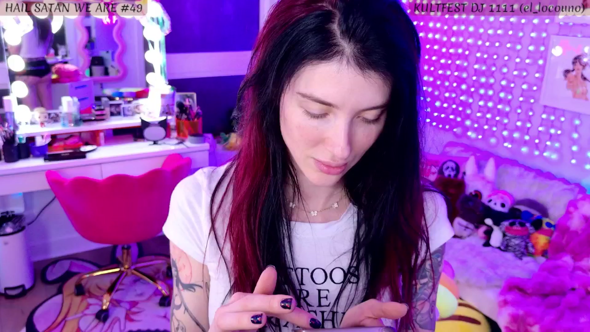 Gallery image thumbnail from KasaraWood's myfreecams stream on, 04/24/2025, 03:35 image 17 of 20