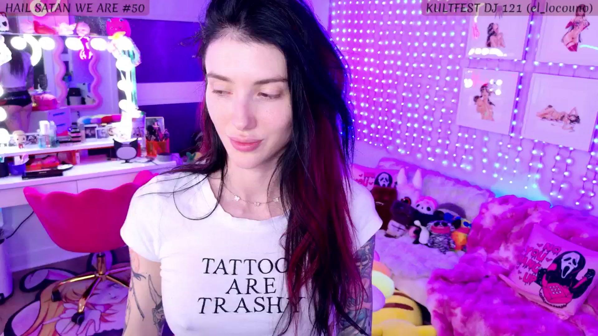 Gallery image thumbnail from KasaraWood's myfreecams stream on, 04/24/2025, 03:35 image 12 of 20