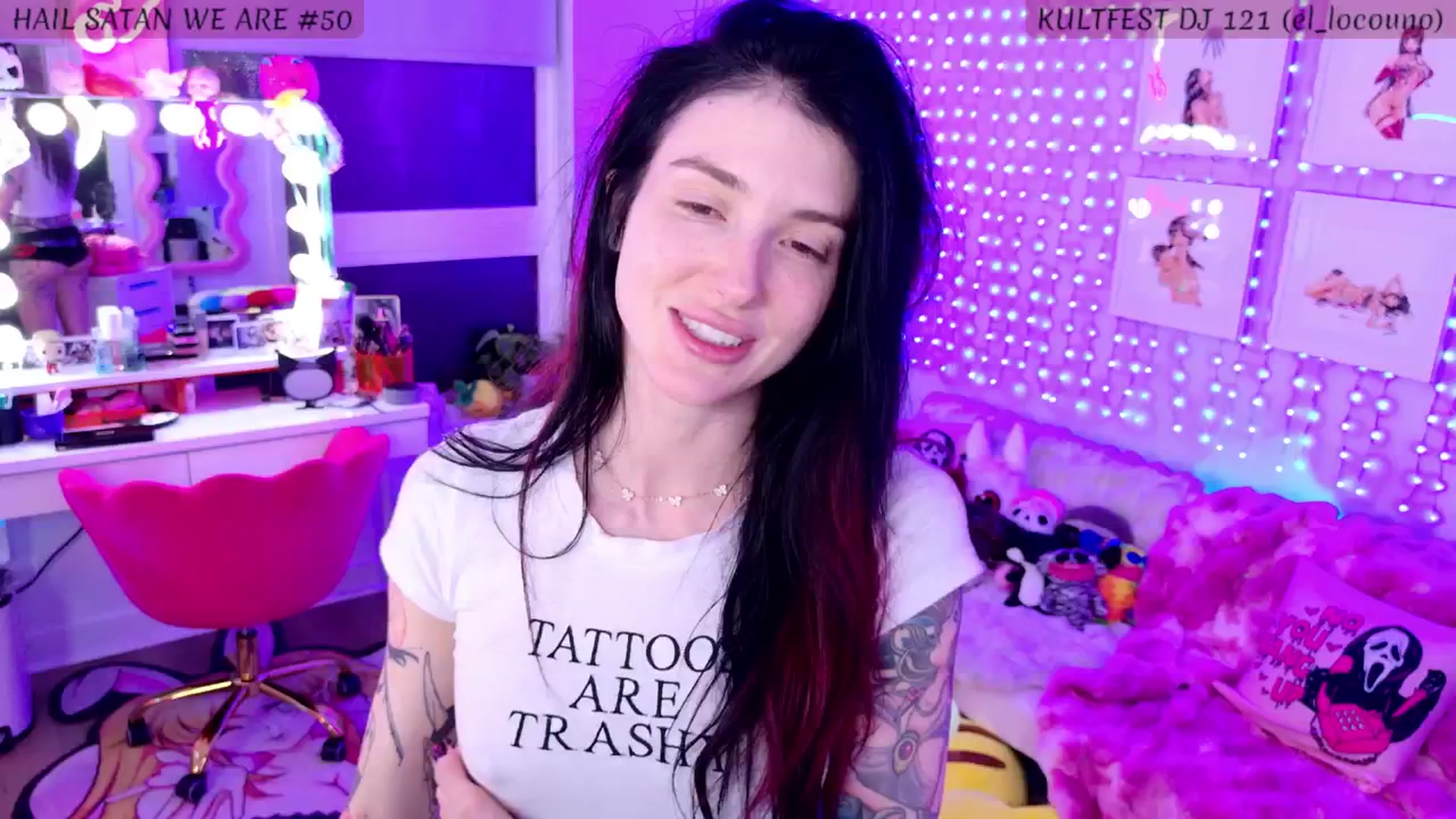 Gallery image thumbnail from KasaraWood's myfreecams stream on, 04/24/2025, 03:35 image 13 of 20