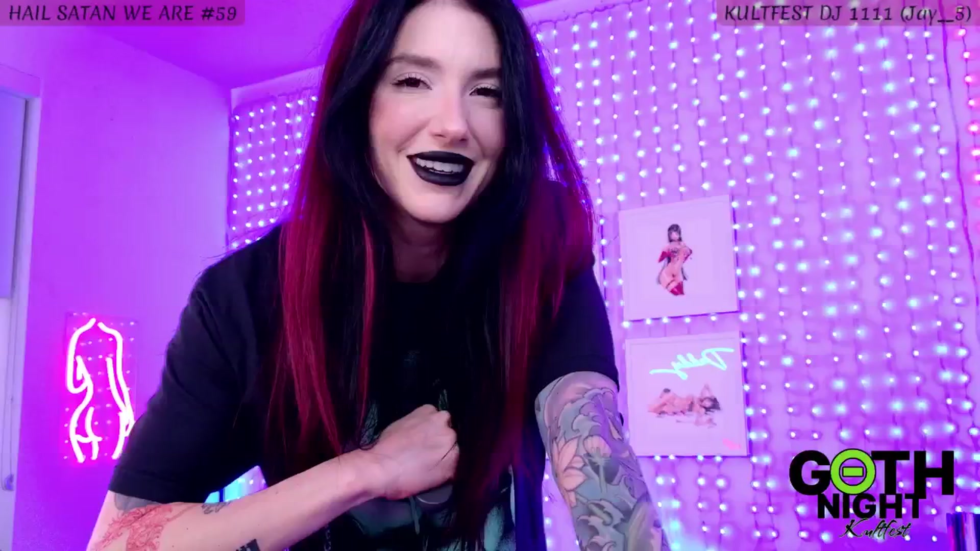 Gallery image thumbnail from KasaraWood's myfreecams stream on, 04/26/2025, 08:09 image 4 of 20