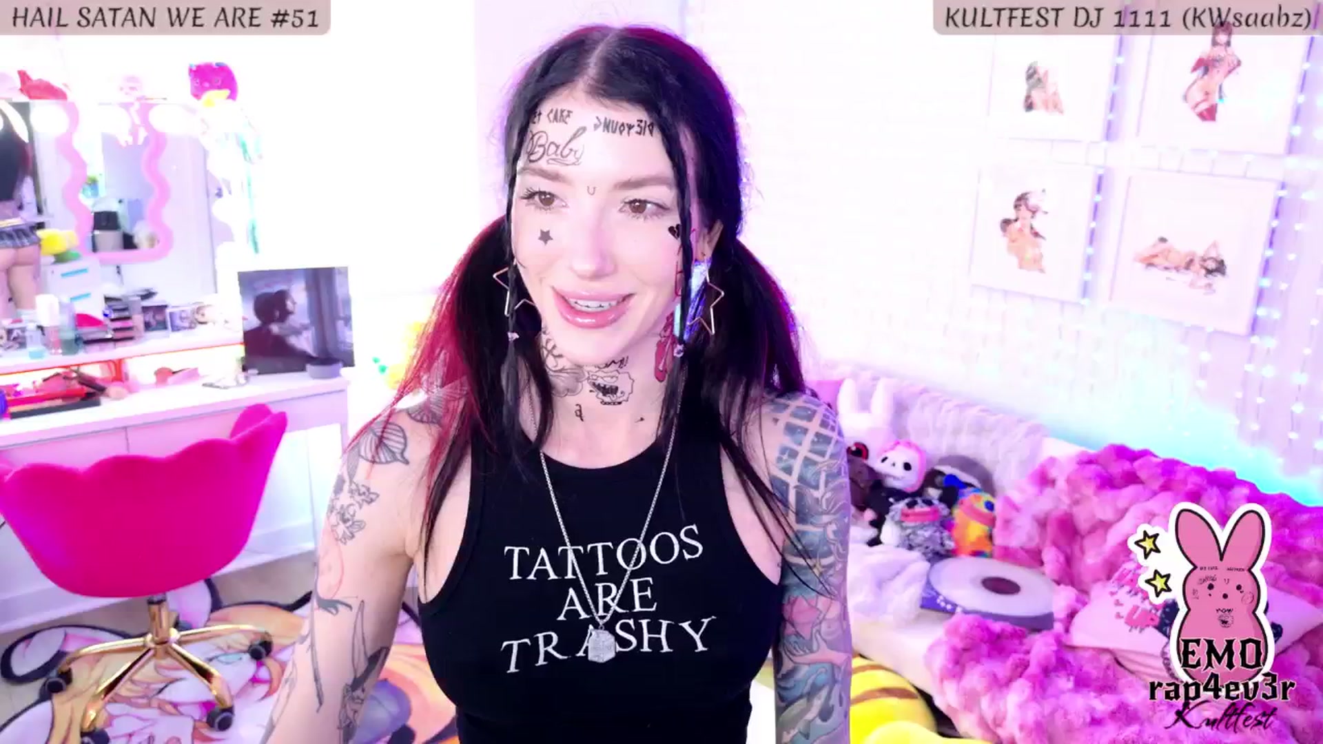 Gallery image thumbnail from KasaraWood's myfreecams stream on, 04/27/2025, 04:15 image 4 of 20