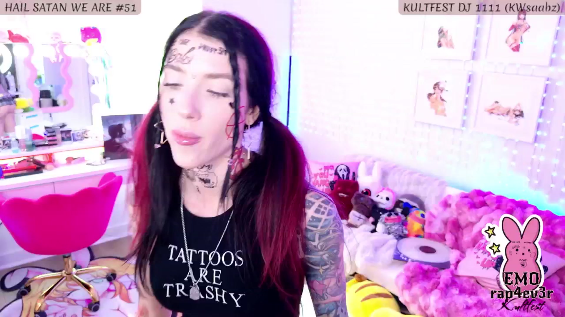 Gallery image thumbnail from KasaraWood's myfreecams stream on, 04/27/2025, 04:51 image 1 of 20