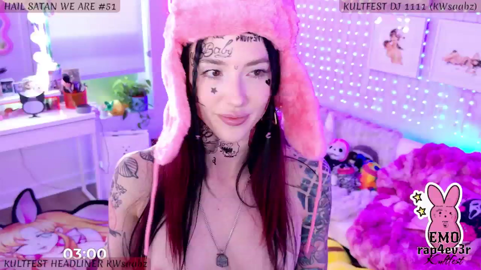 Gallery image thumbnail from KasaraWood's myfreecams stream on, 04/27/2025, 04:51 image 7 of 20
