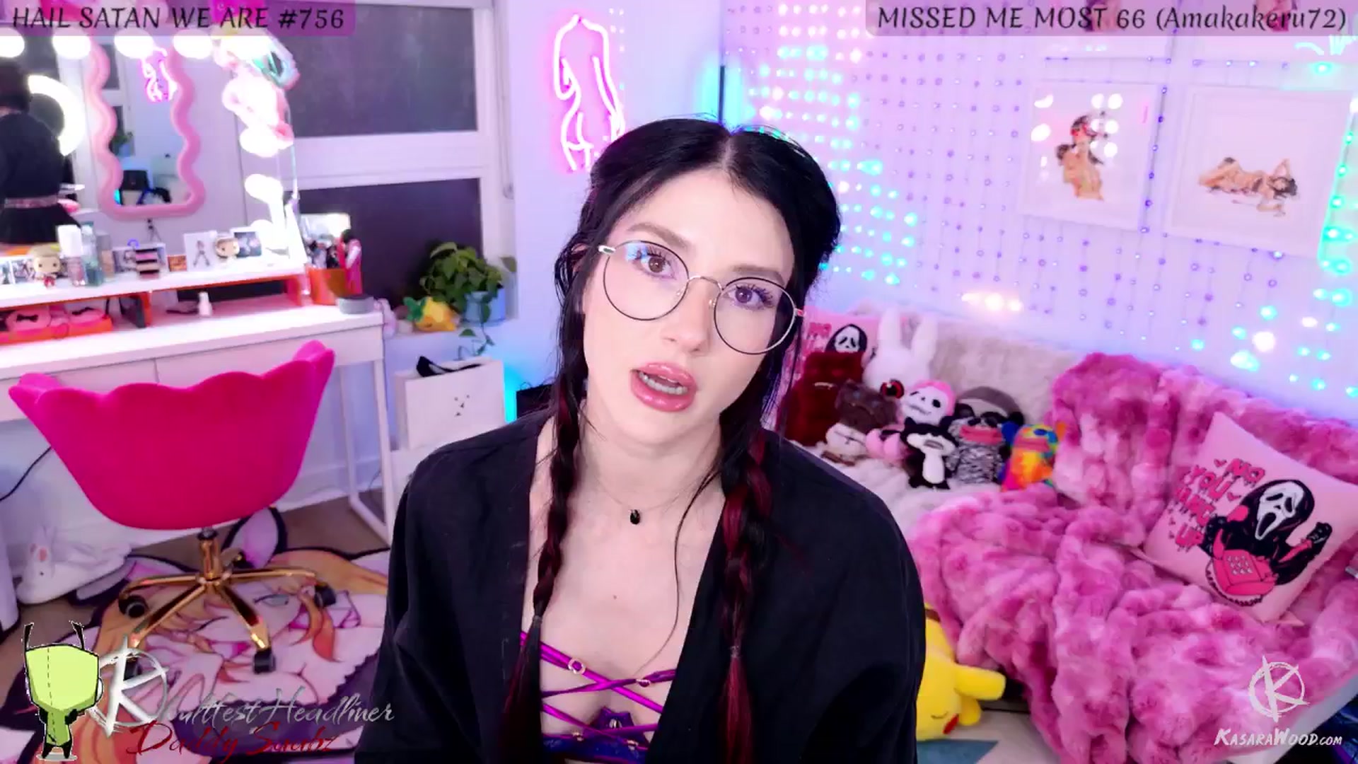 Gallery image thumbnail from KasaraWood's myfreecams stream on, 05/19/2025, 03:28 image 8 of 20
