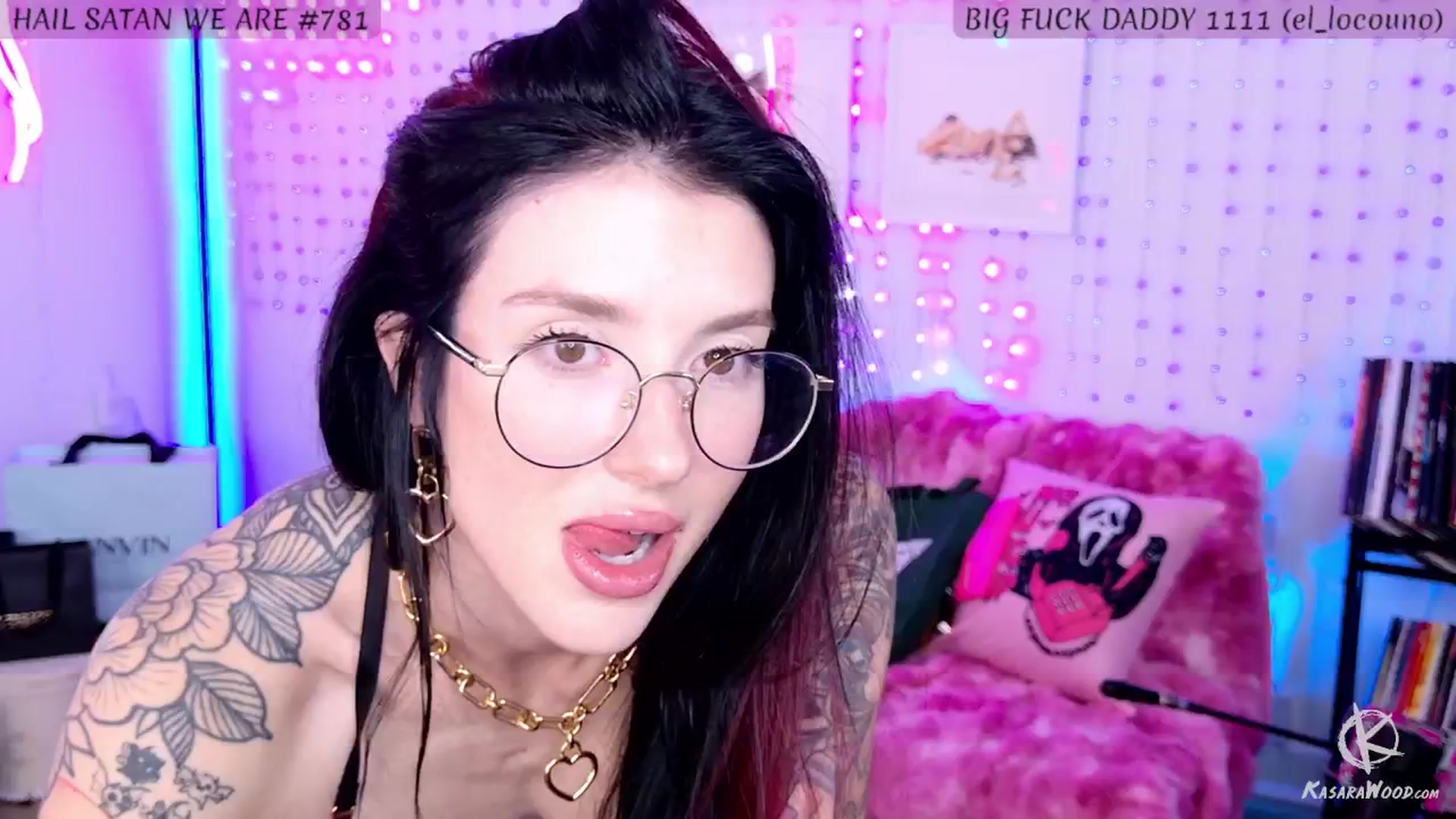 Gallery image thumbnail from KasaraWood's myfreecams stream on, 06/07/2025, 07:53 image 8 of 20