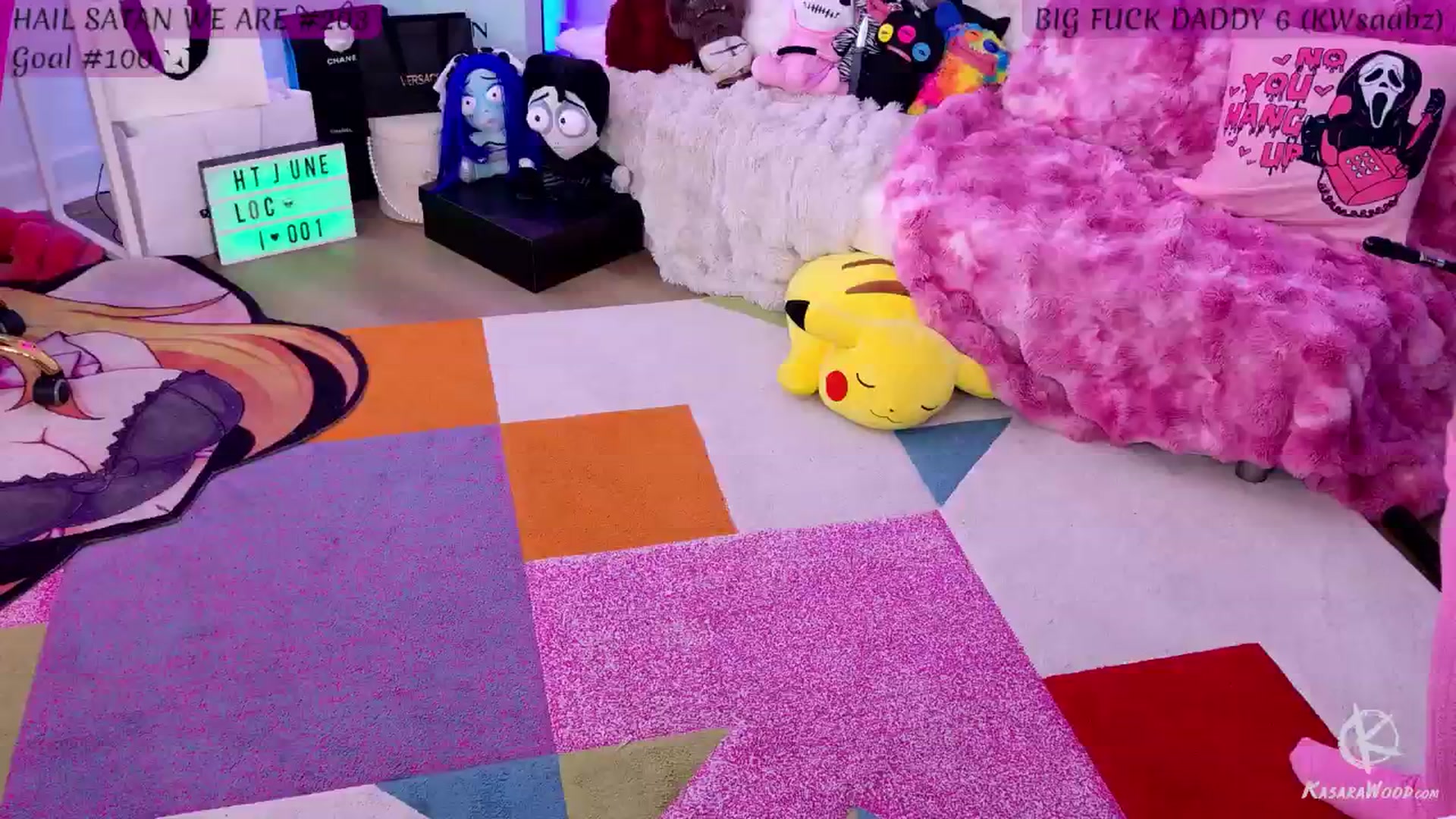 Gallery image thumbnail from KasaraWood's myfreecams stream on, 06/19/2025, 03:17 image 8 of 20