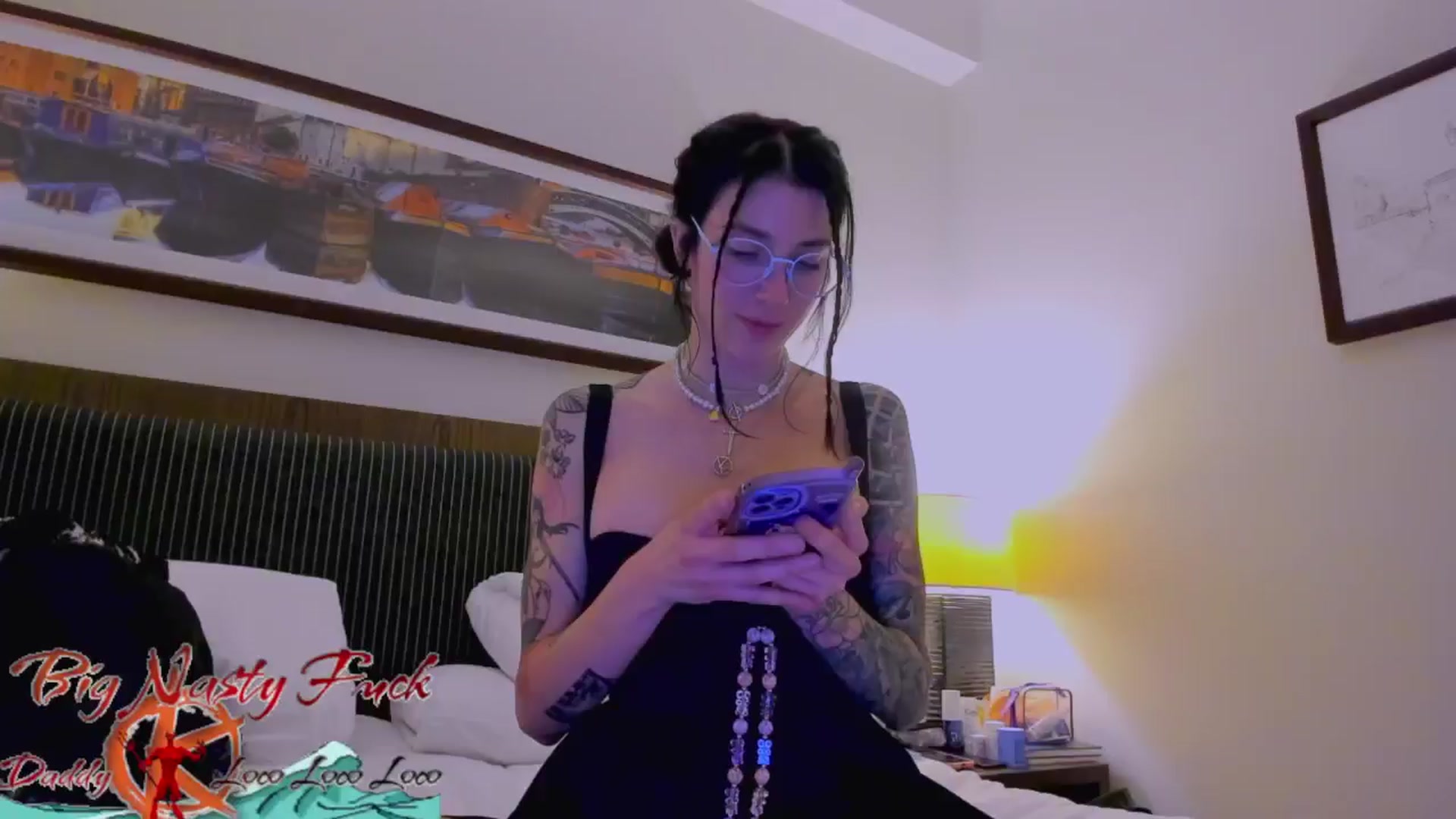 Gallery image thumbnail from KasaraWood's myfreecams stream on, 08/25/2025, 24:20 image 16 of 20
