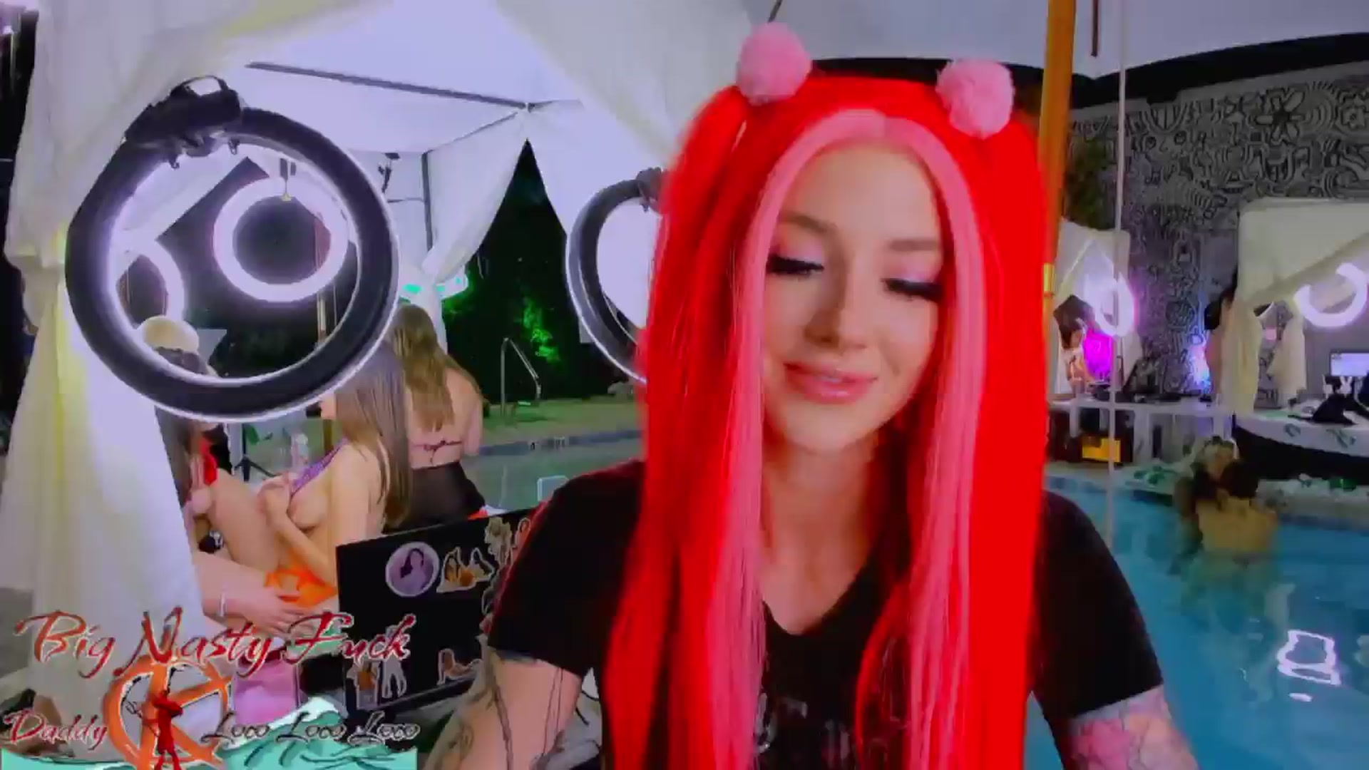 Gallery image thumbnail from KasaraWood's myfreecams stream on, 10/08/2025, 06:35 image 2 of 20