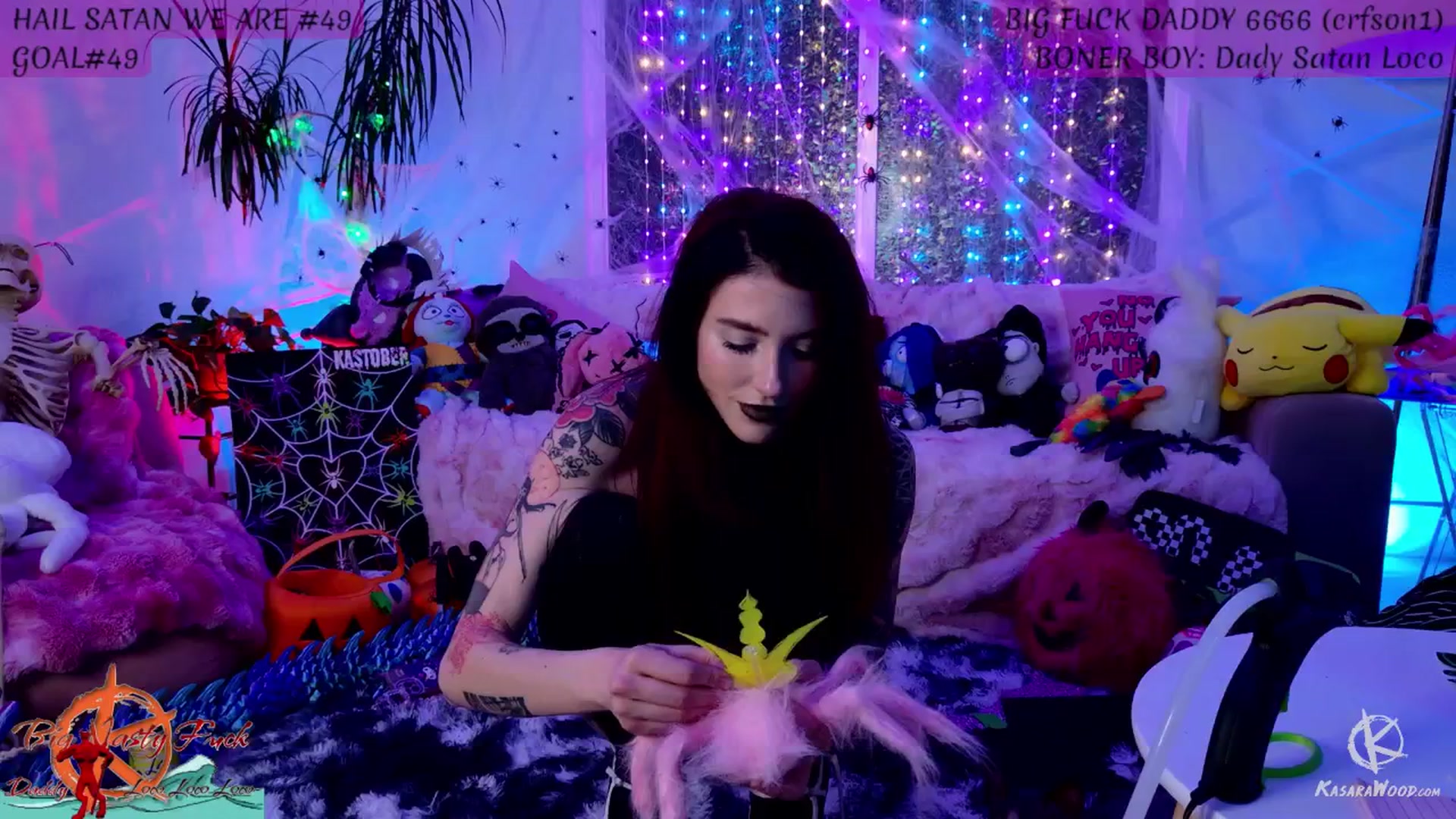 Gallery image thumbnail from KasaraWood's myfreecams stream on, 10/12/2025, 05:32 image 19 of 20