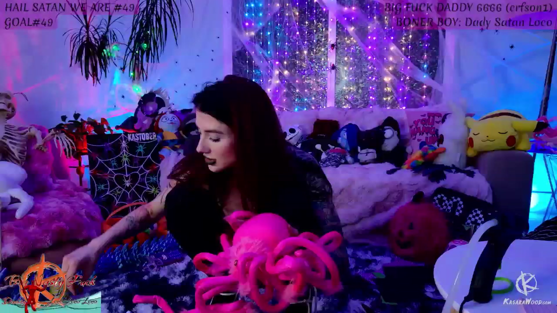 Gallery image thumbnail from KasaraWood's myfreecams stream on, 10/12/2025, 05:32 image 20 of 20