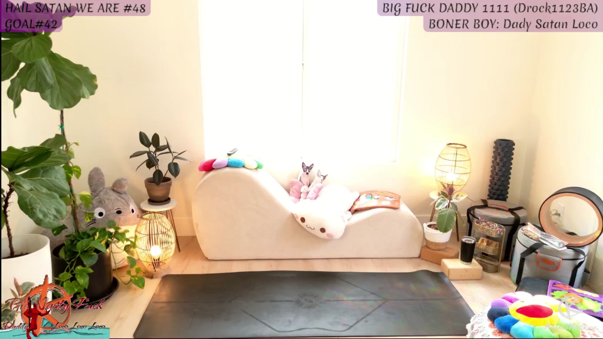Gallery image thumbnail from KasaraWood's myfreecams stream on, 10/13/2025, 23:22 image 4 of 20