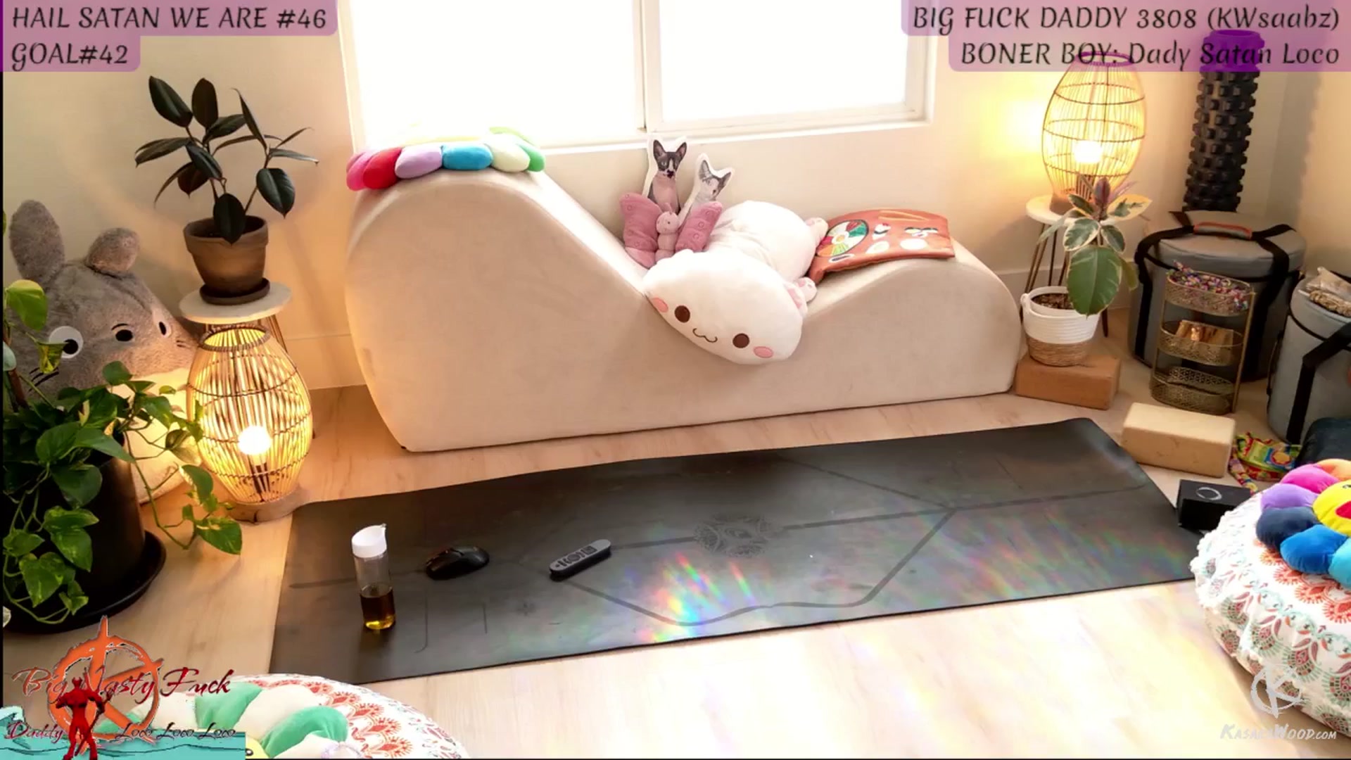 Gallery image thumbnail from KasaraWood's myfreecams stream on, 10/13/2025, 23:22 image 18 of 20