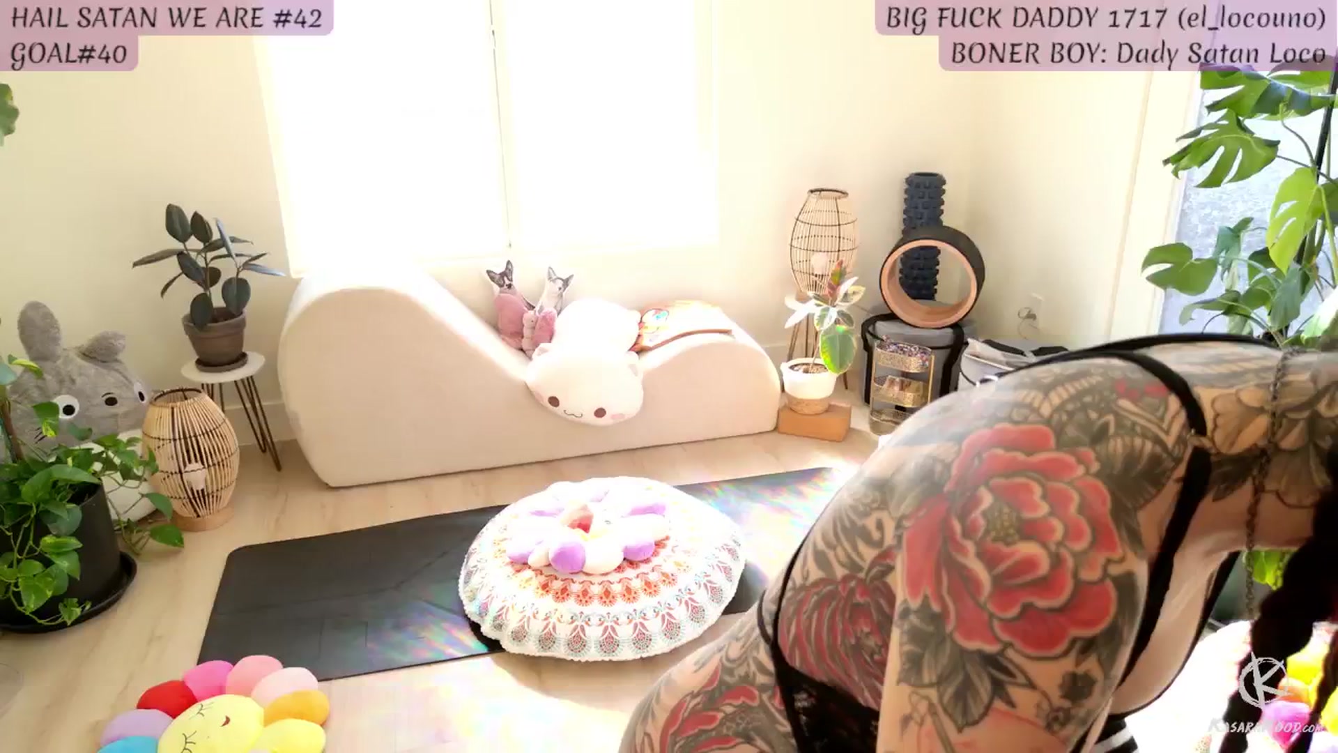 Gallery image thumbnail from KasaraWood's myfreecams stream on, 10/22/2025, 22:47 image 12 of 20
