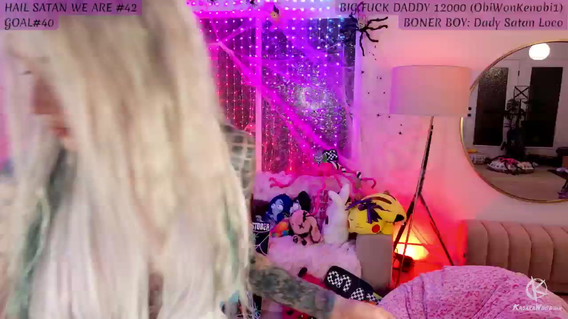 Gallery image thumbnail from KasaraWood's myfreecams stream on, 10/25/2025, 07:42 image 10 of 20