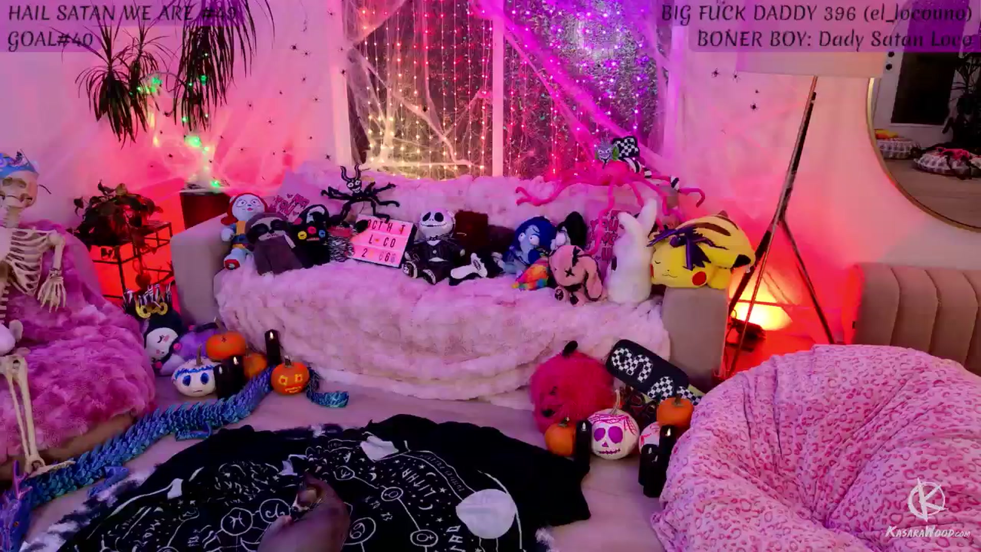 Gallery image thumbnail from KasaraWood's myfreecams stream on, 10/25/2025, 07:42 image 2 of 20