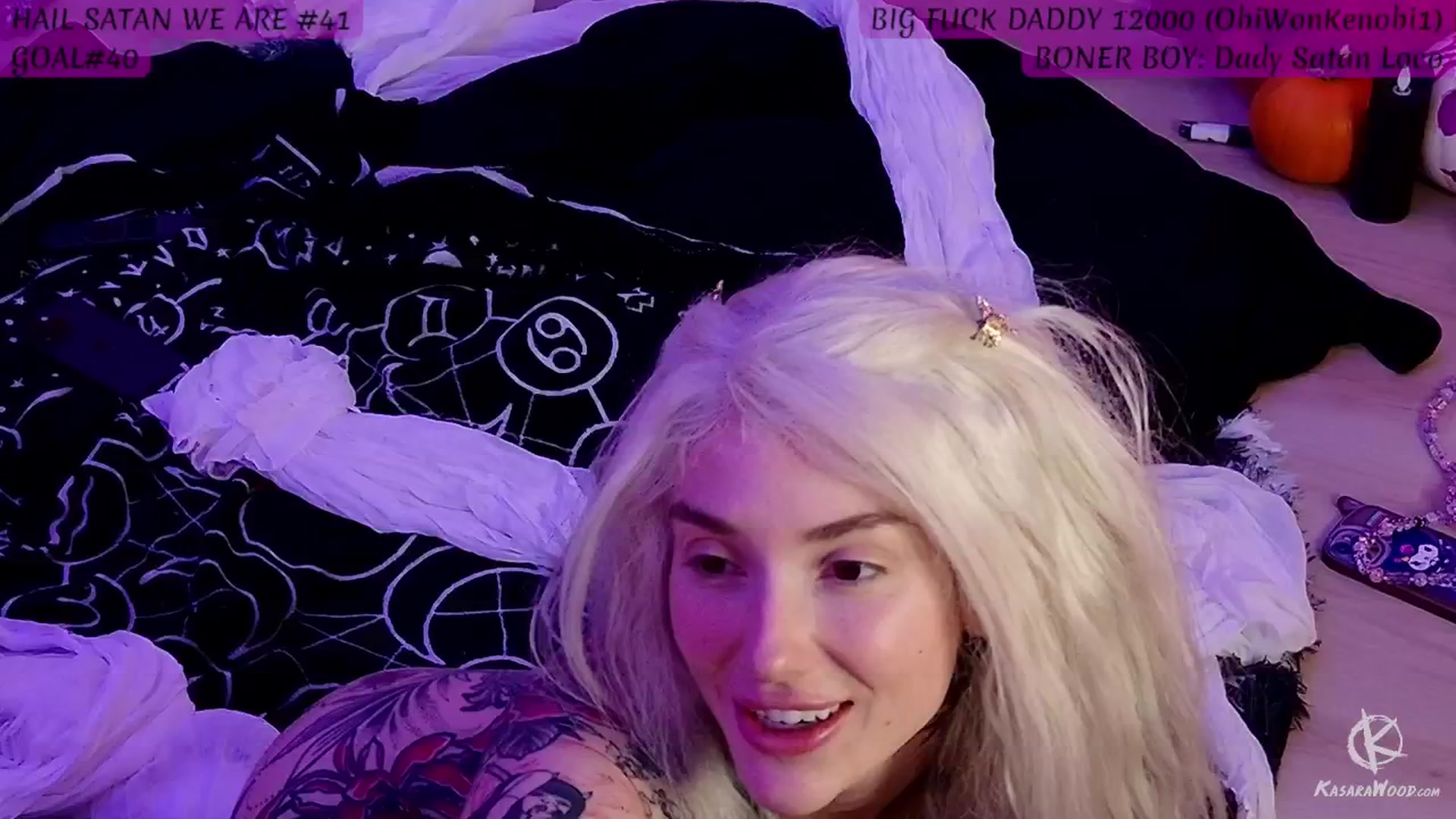 Gallery image thumbnail from KasaraWood's myfreecams stream on, 10/25/2025, 08:06 image 1 of 20