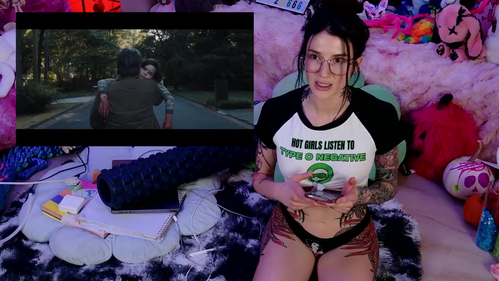 Gallery image thumbnail from KasaraWood's myfreecams stream on, 10/27/2025, 03:14 image 18 of 20